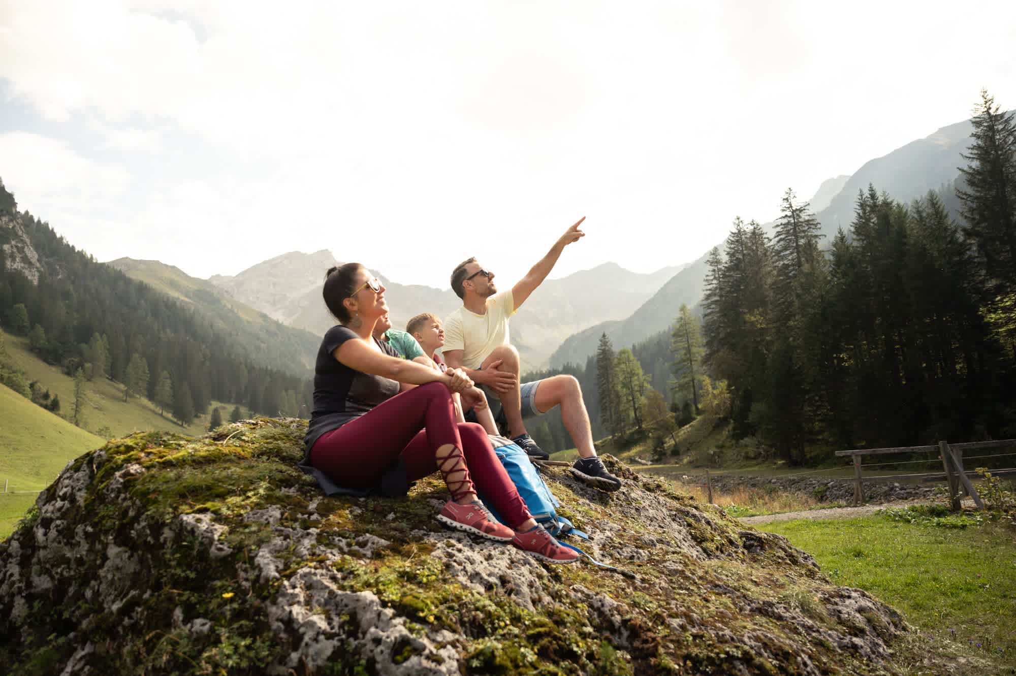 Auf der Familienwanderung