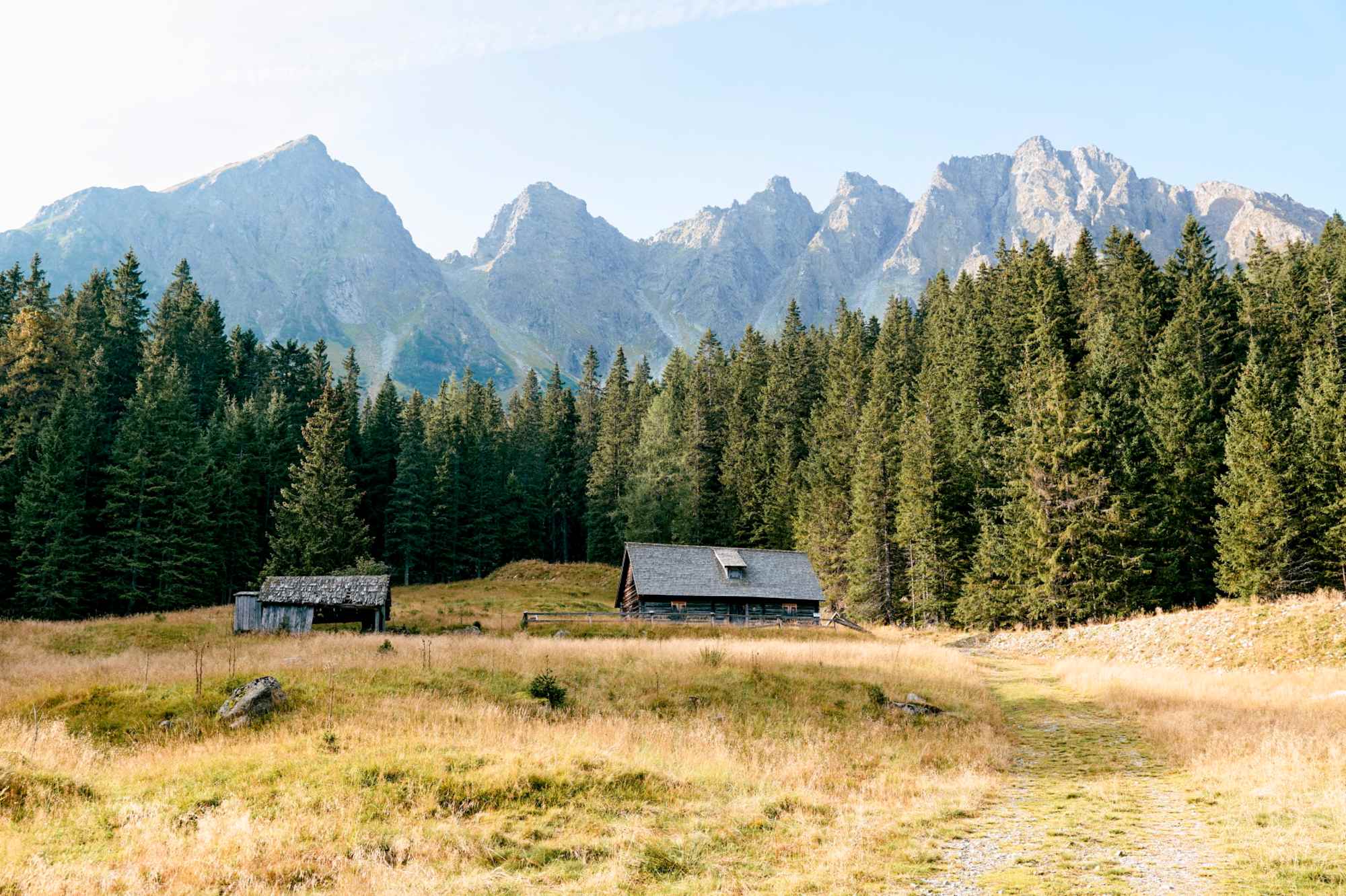 Sanfte Wiesen mit traumhaften Panorama