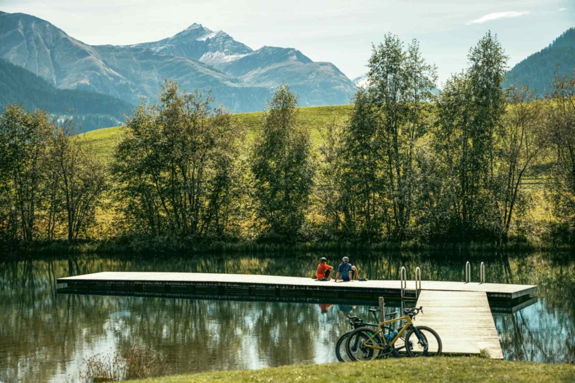 Rast am Badesee Davos Munts
