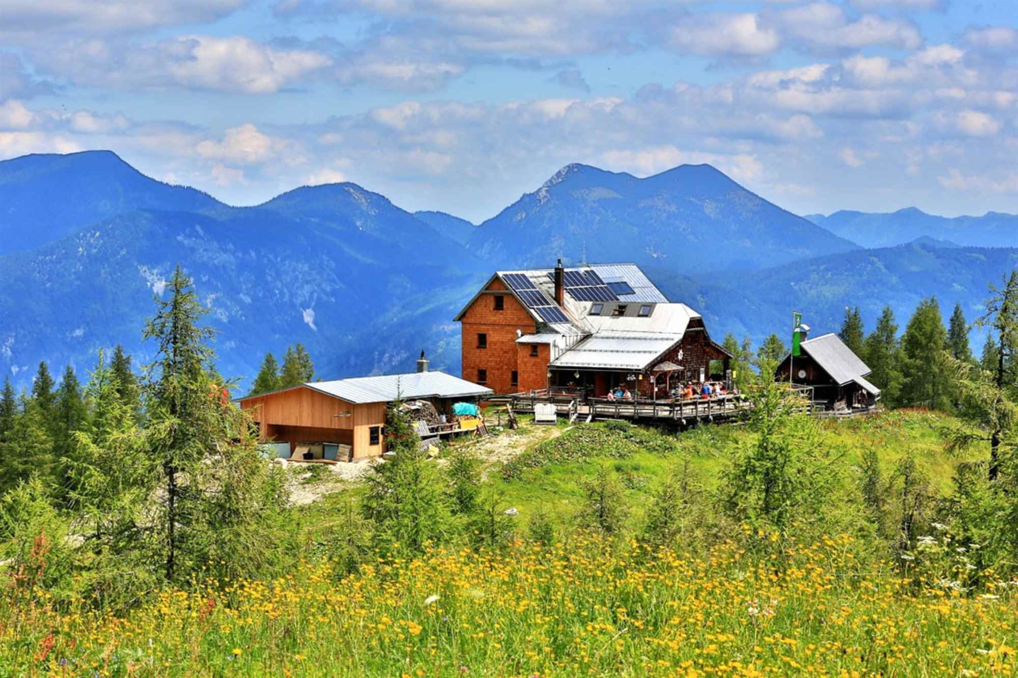 Ein beliebtes Wanderziel - die Dümlerhütte