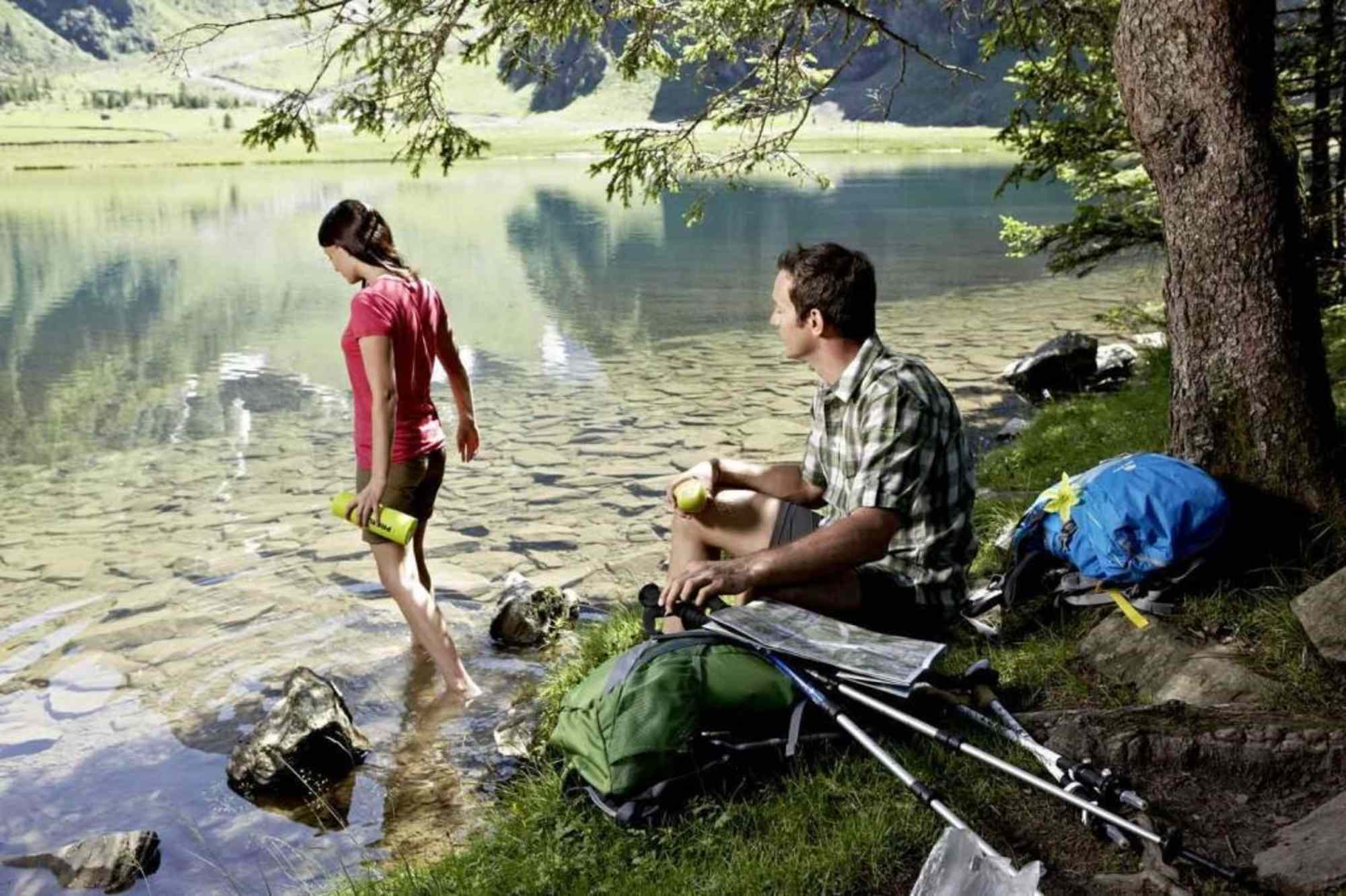 Erfrischung bietet der Hintersee