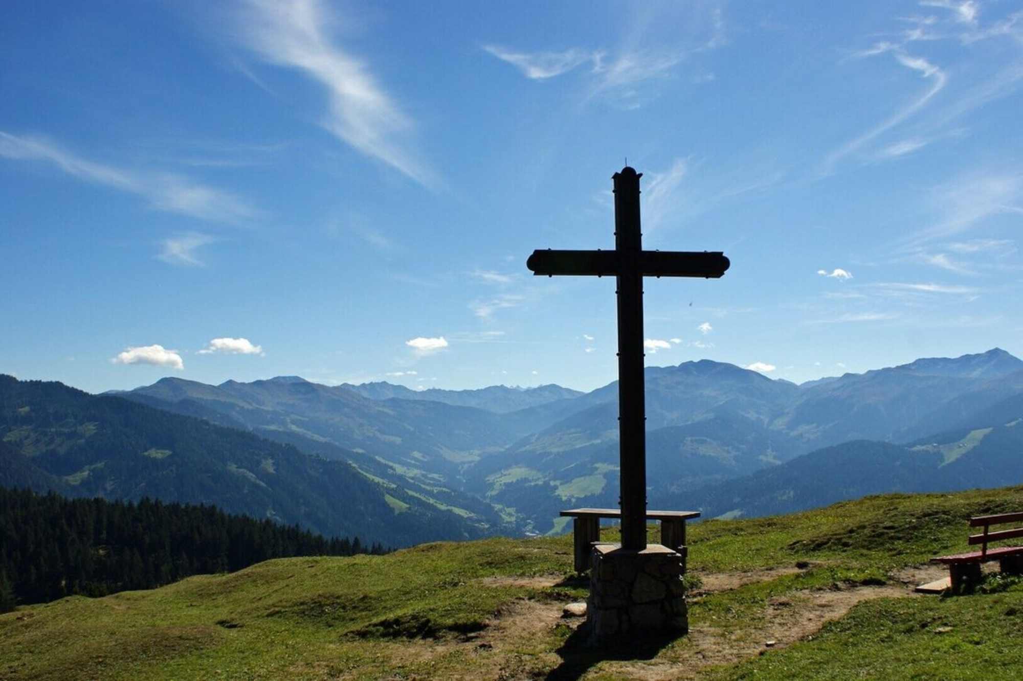 Gipfelkreuz am Kragenjoch
