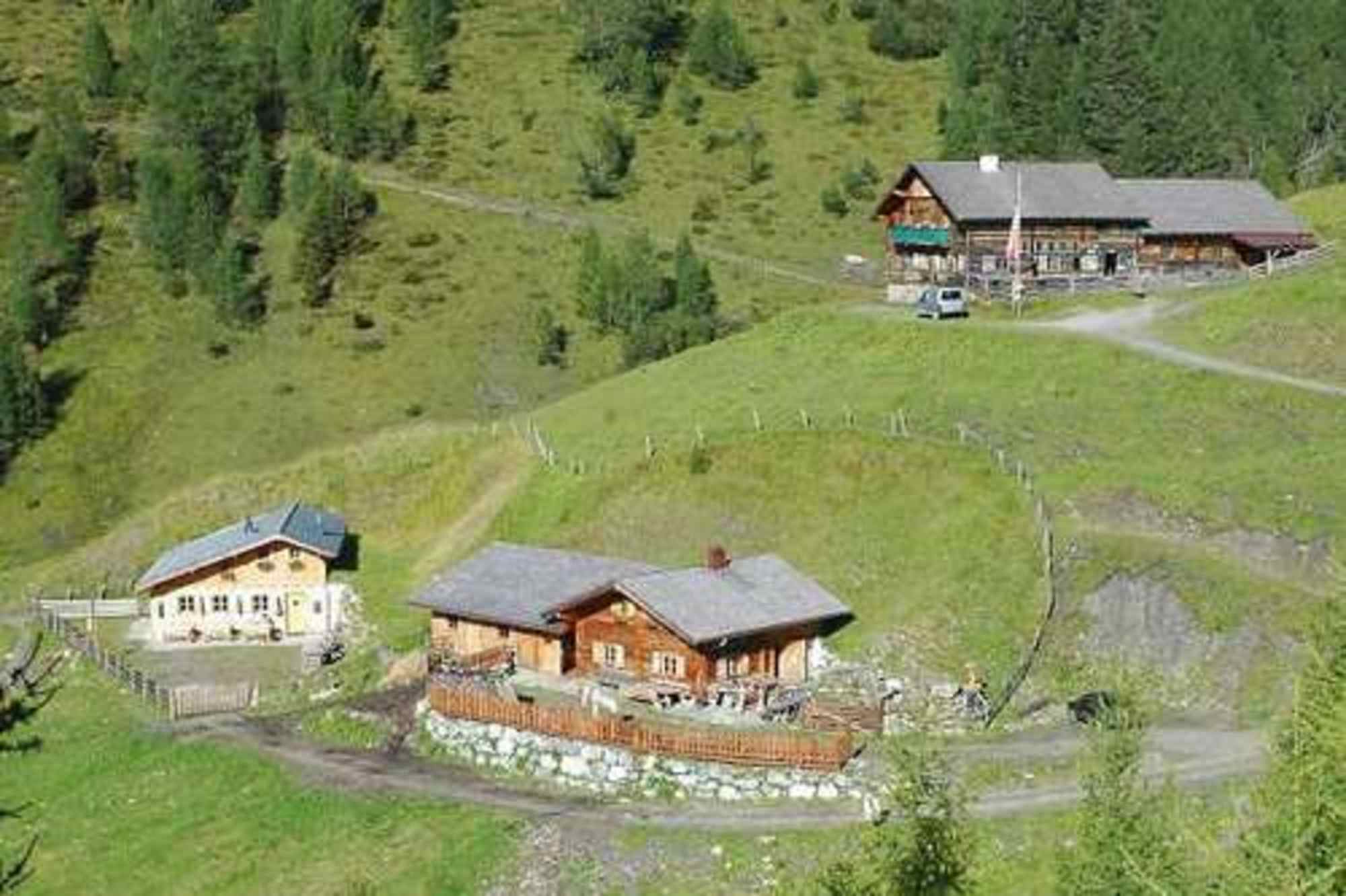 Gleich drei bewirtschaftete Almen laden in Rastötzen bei Bad Hofgastein zur Rast ein.