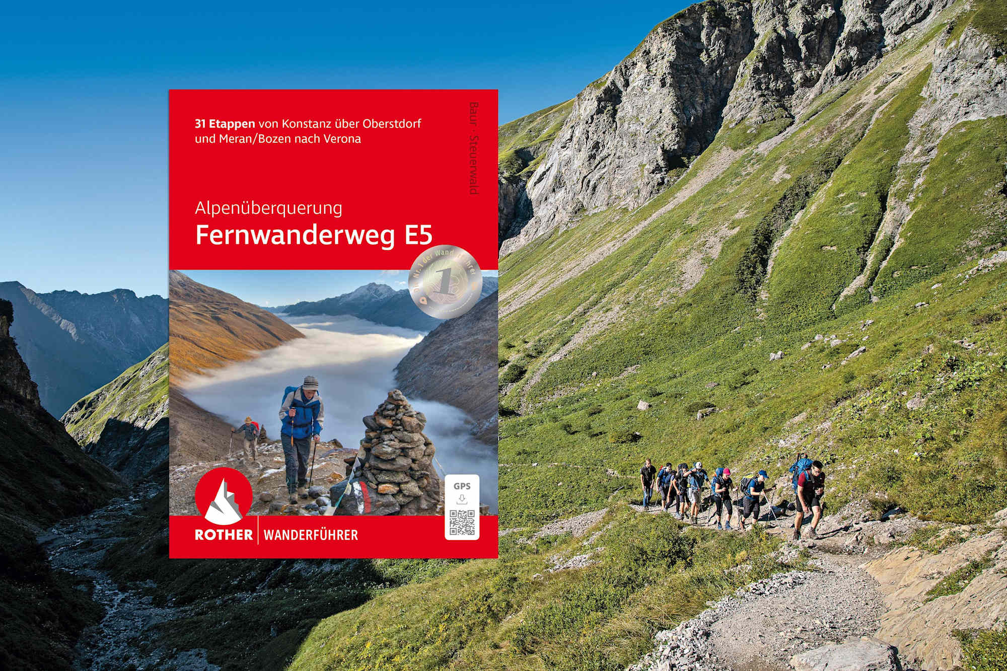 Der Rother Wanderführer „Alpenüberquerung Fernwanderweg E5“.