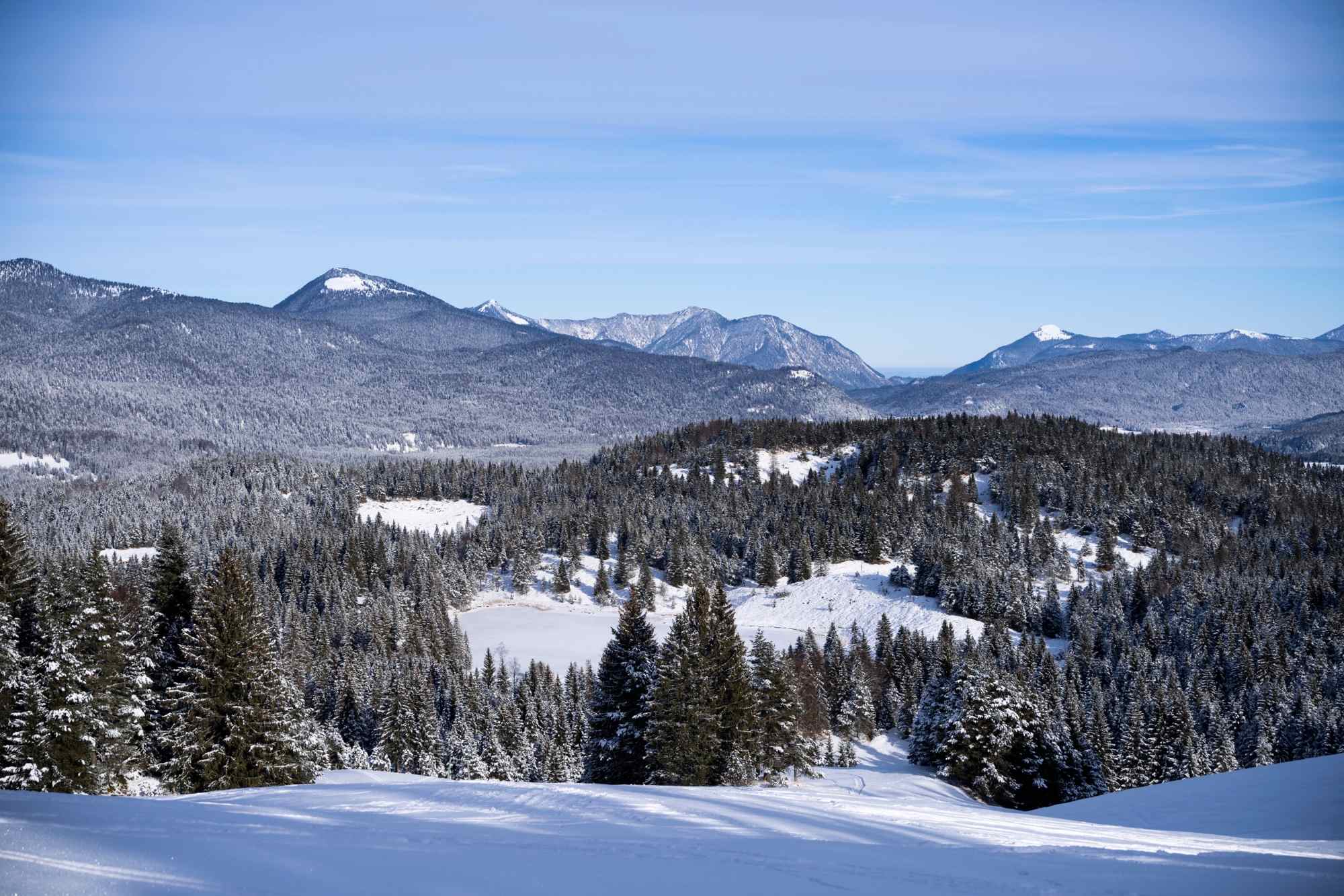 Winterliche Aussicht vom Kranzberg.