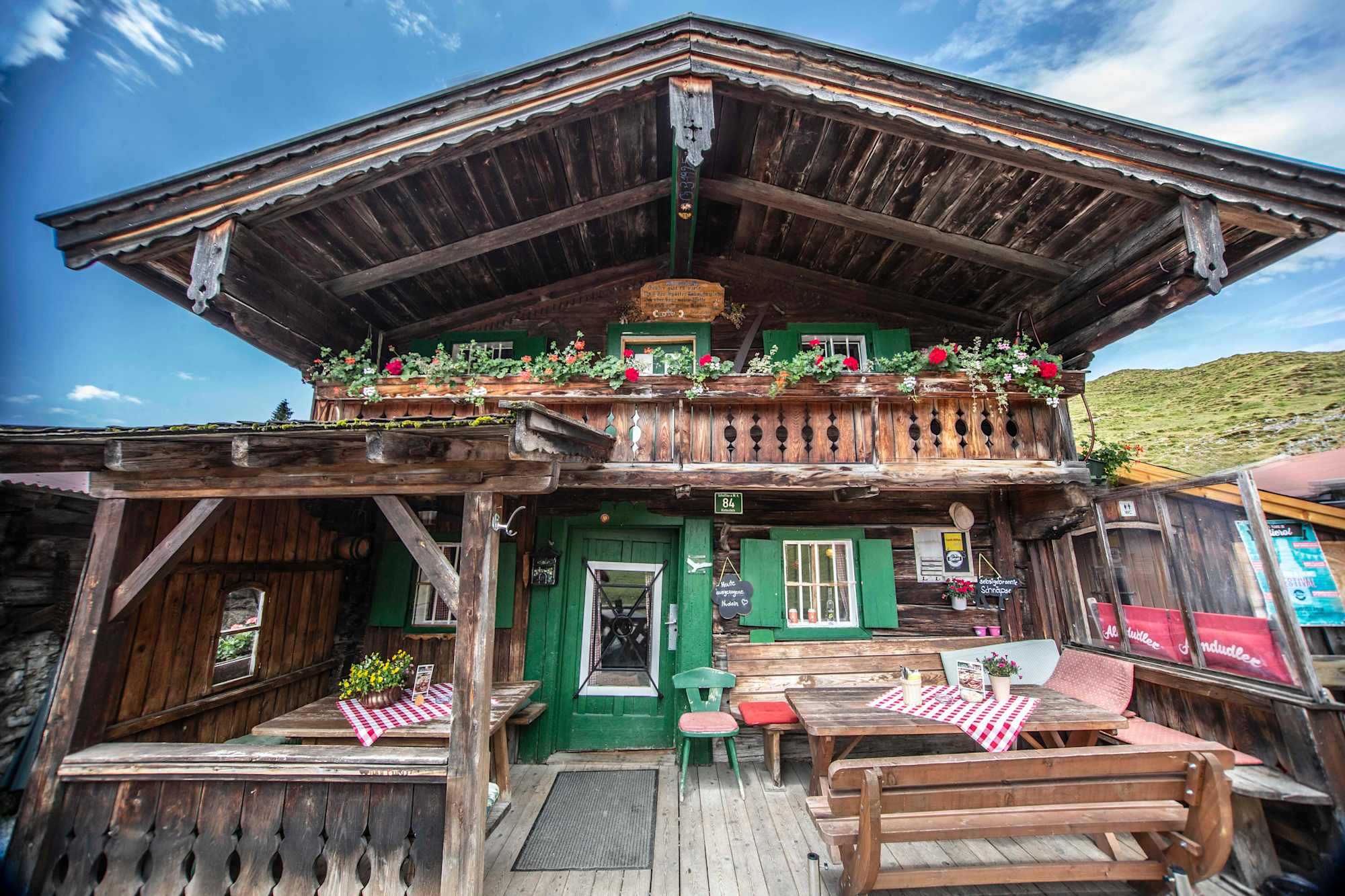 Die urige Stöfflhütte am Wilden Kaiser