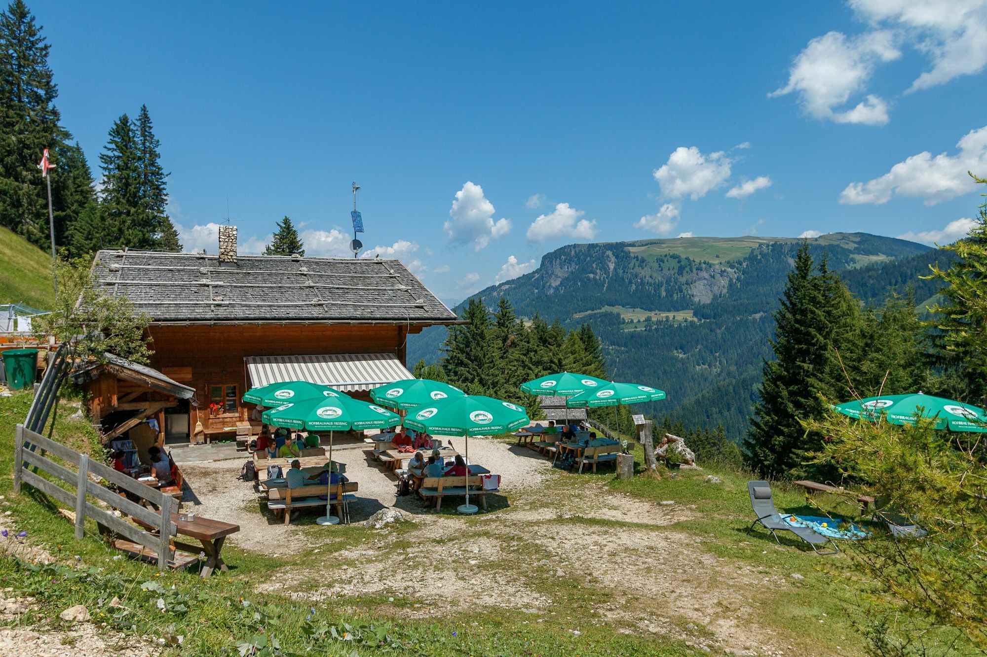 Schlernbödelehütte oberhalb von Bad Ratzes/Seis