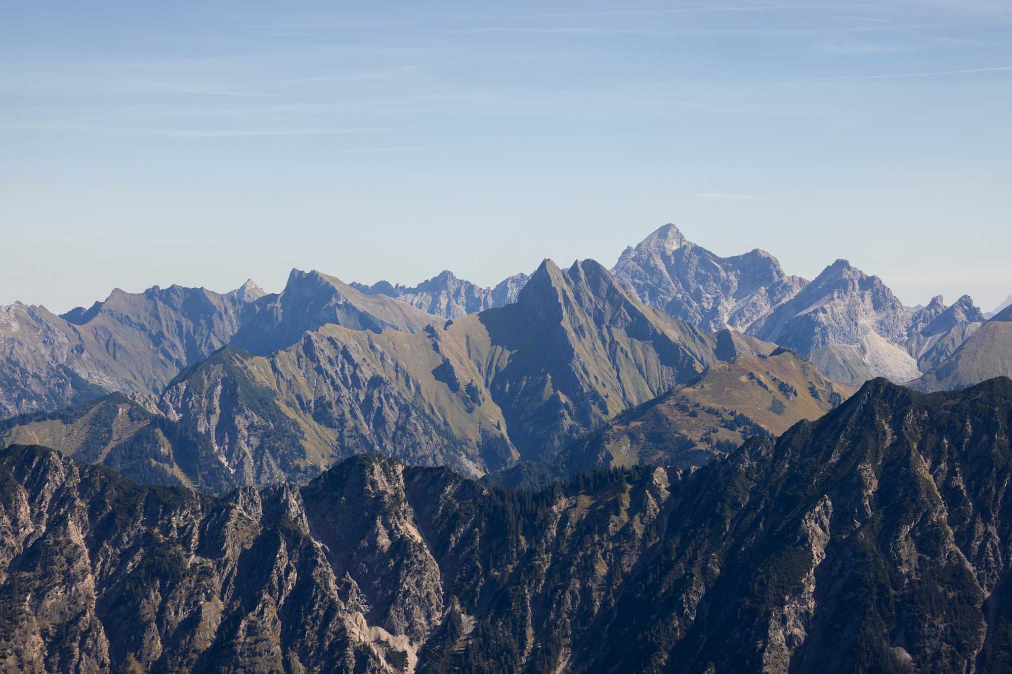 Blick auf Höfats und Hochvogel