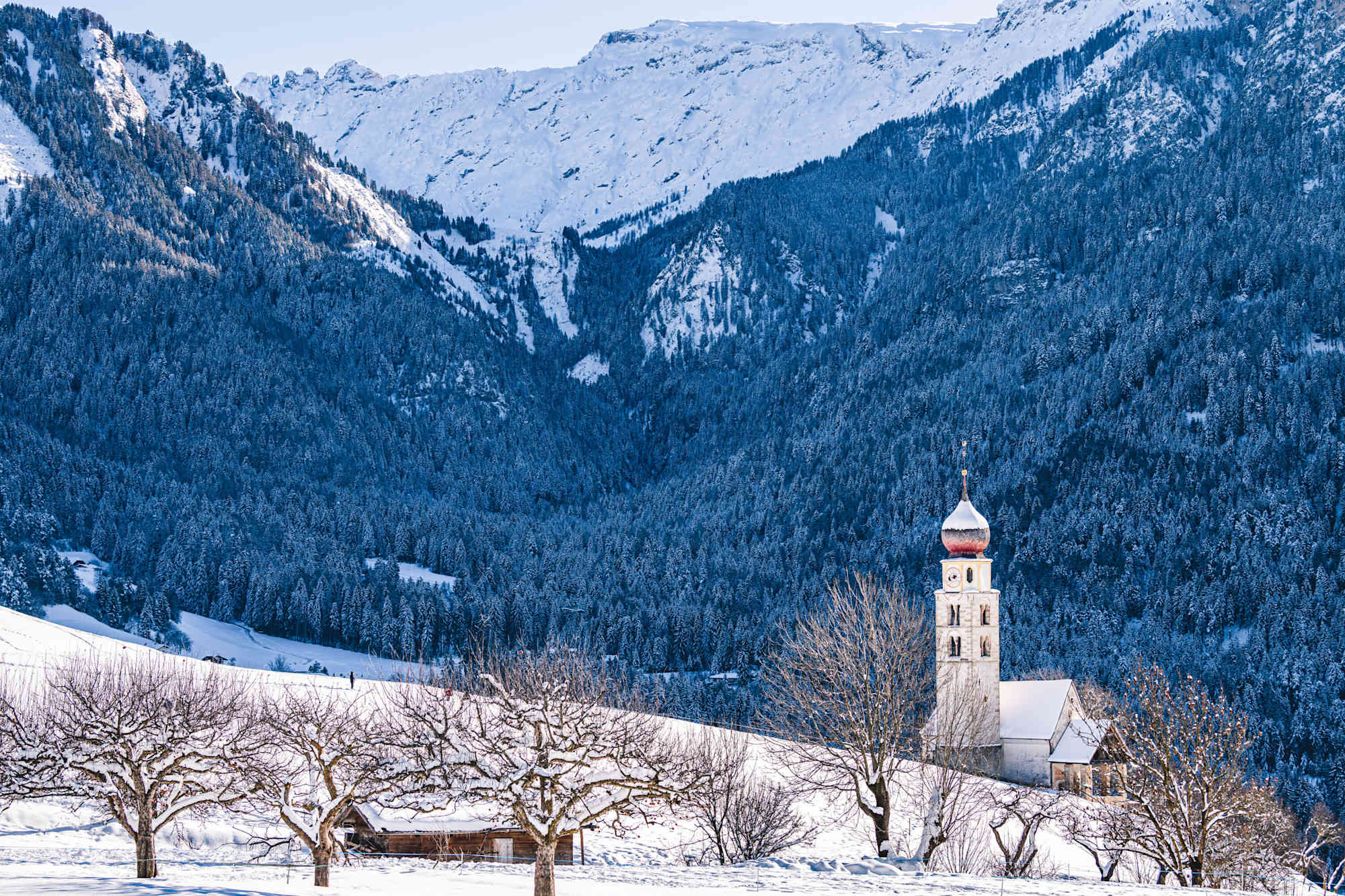 St. Valentin bei Seis im Winterkleid.