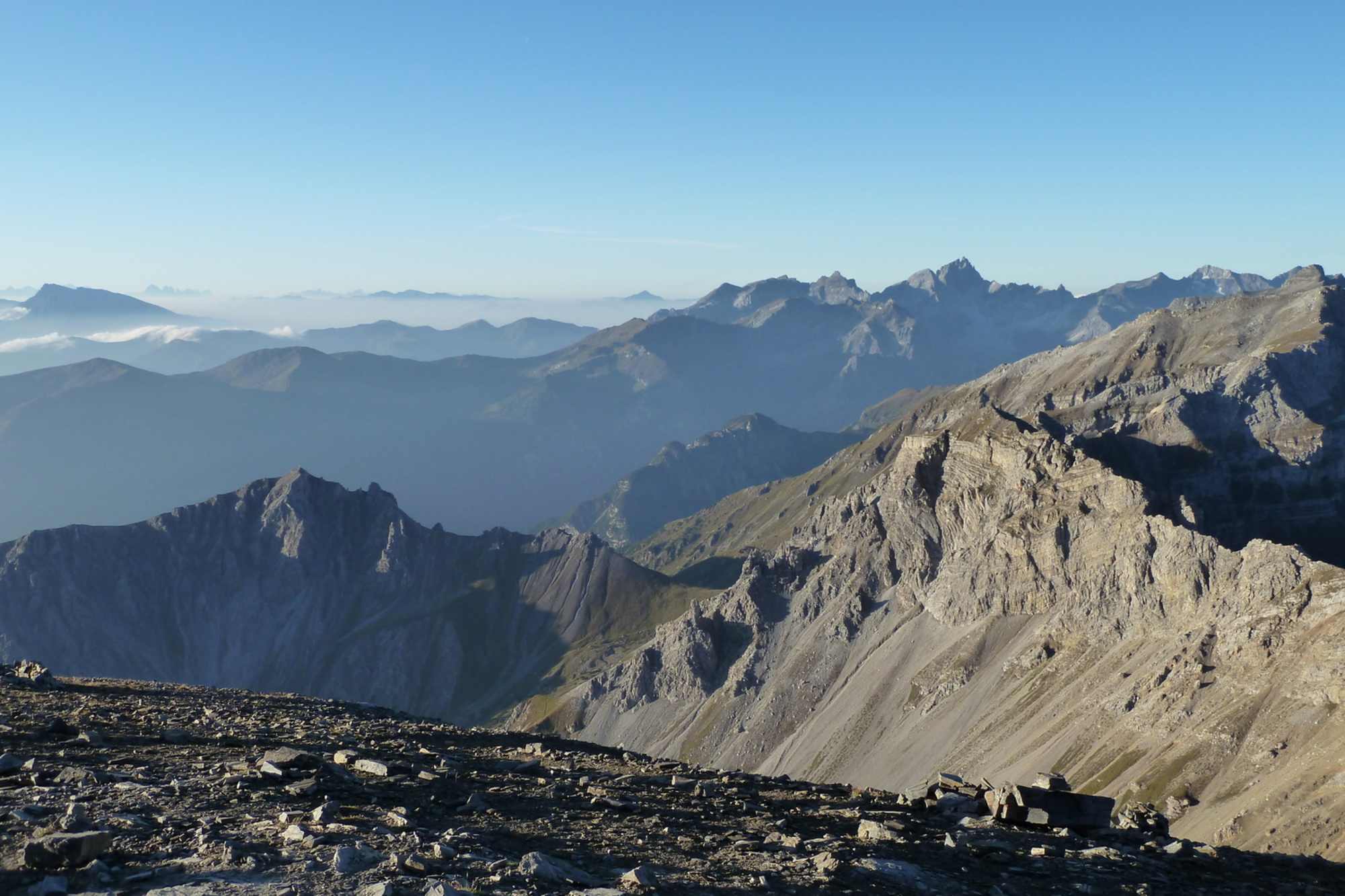 Morgenstimmung am Gipfel Serles