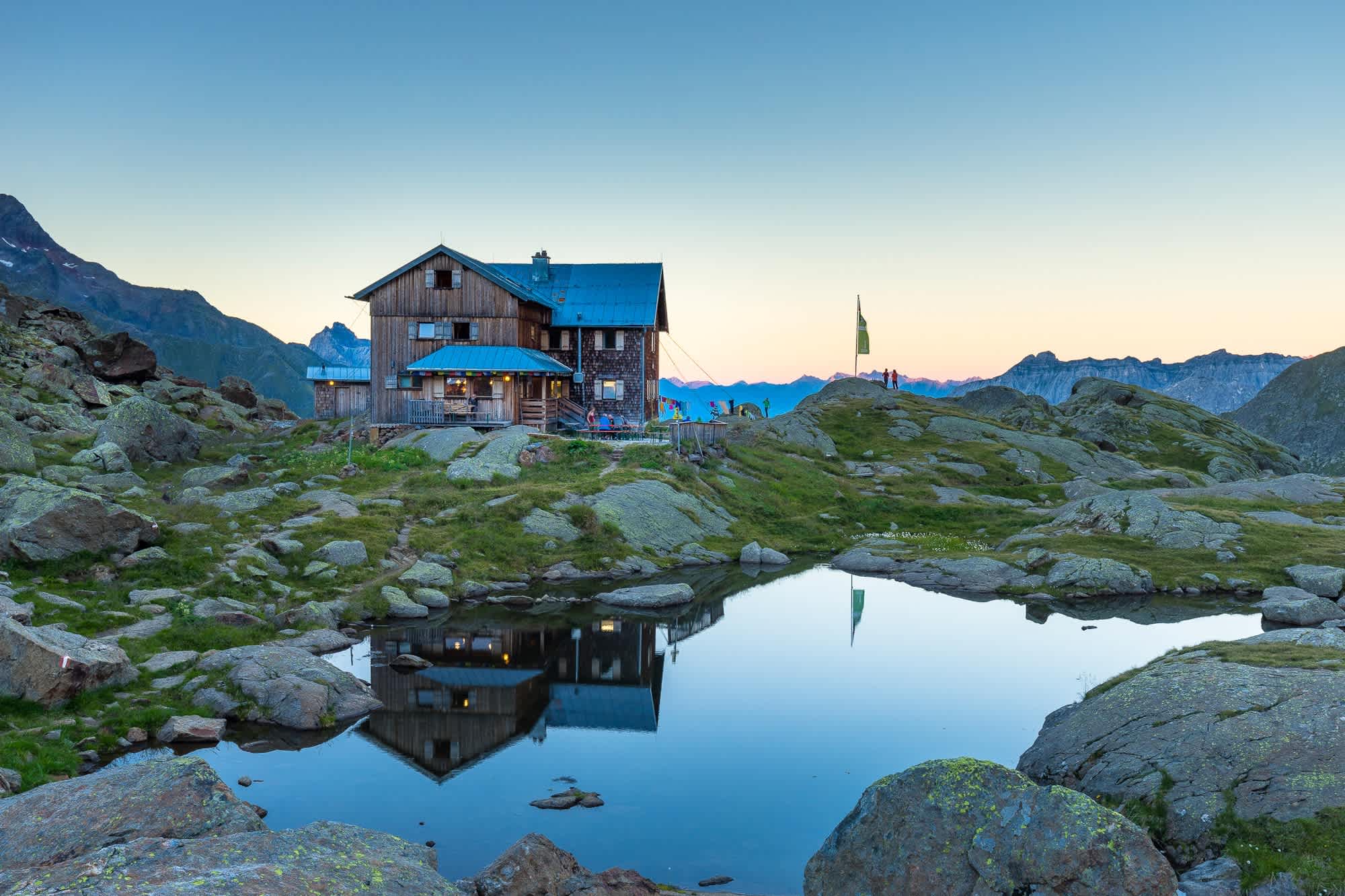 Die Bremerhütte ist Zwischenetappe auf der Gschnitztaler Hüttentour