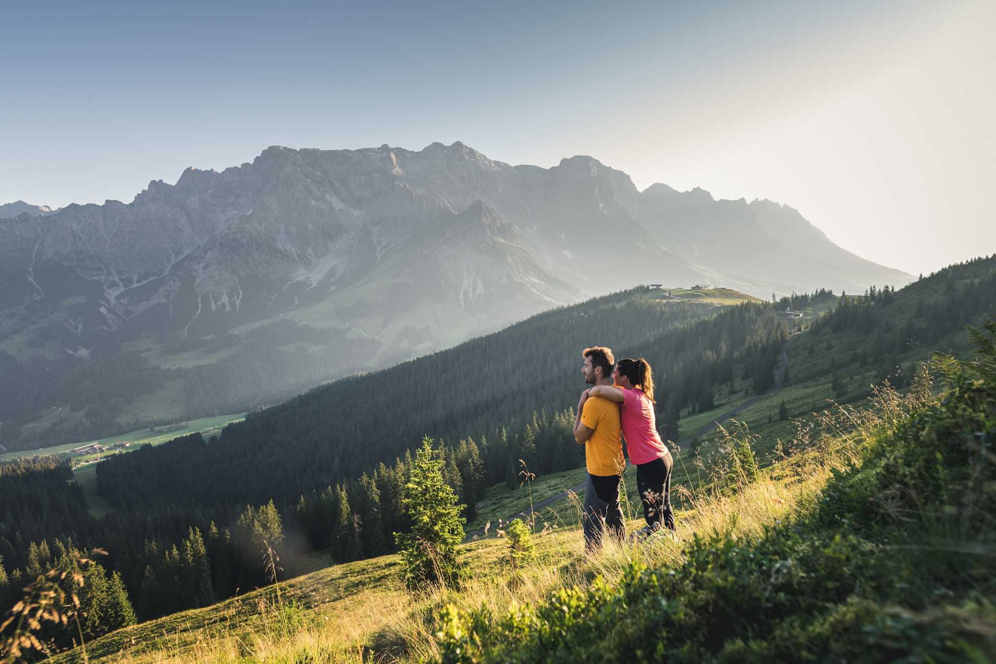 Die letzten Sonnenstrahlen genießen