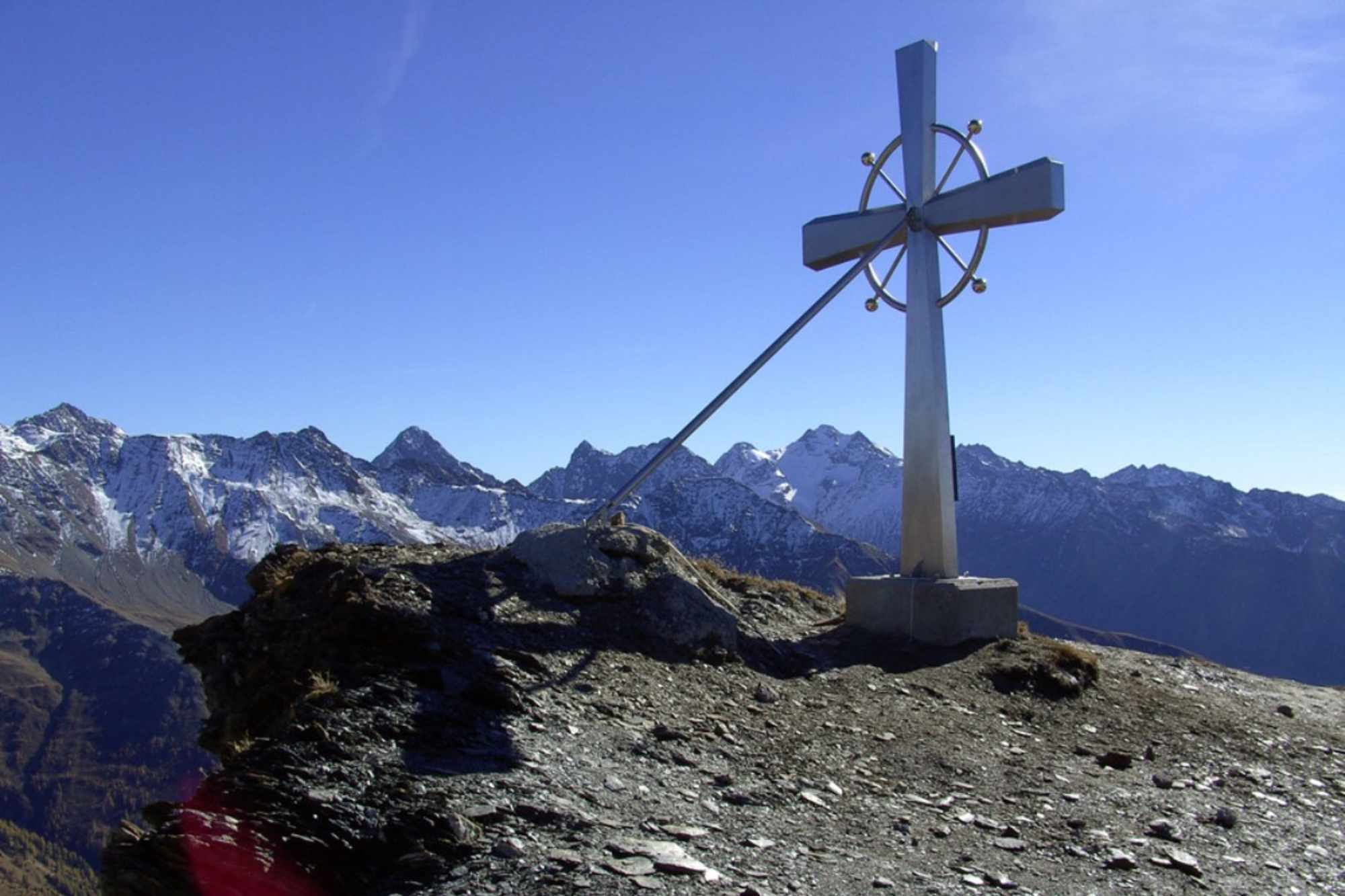 Gipfelkreuz am Figerhorn