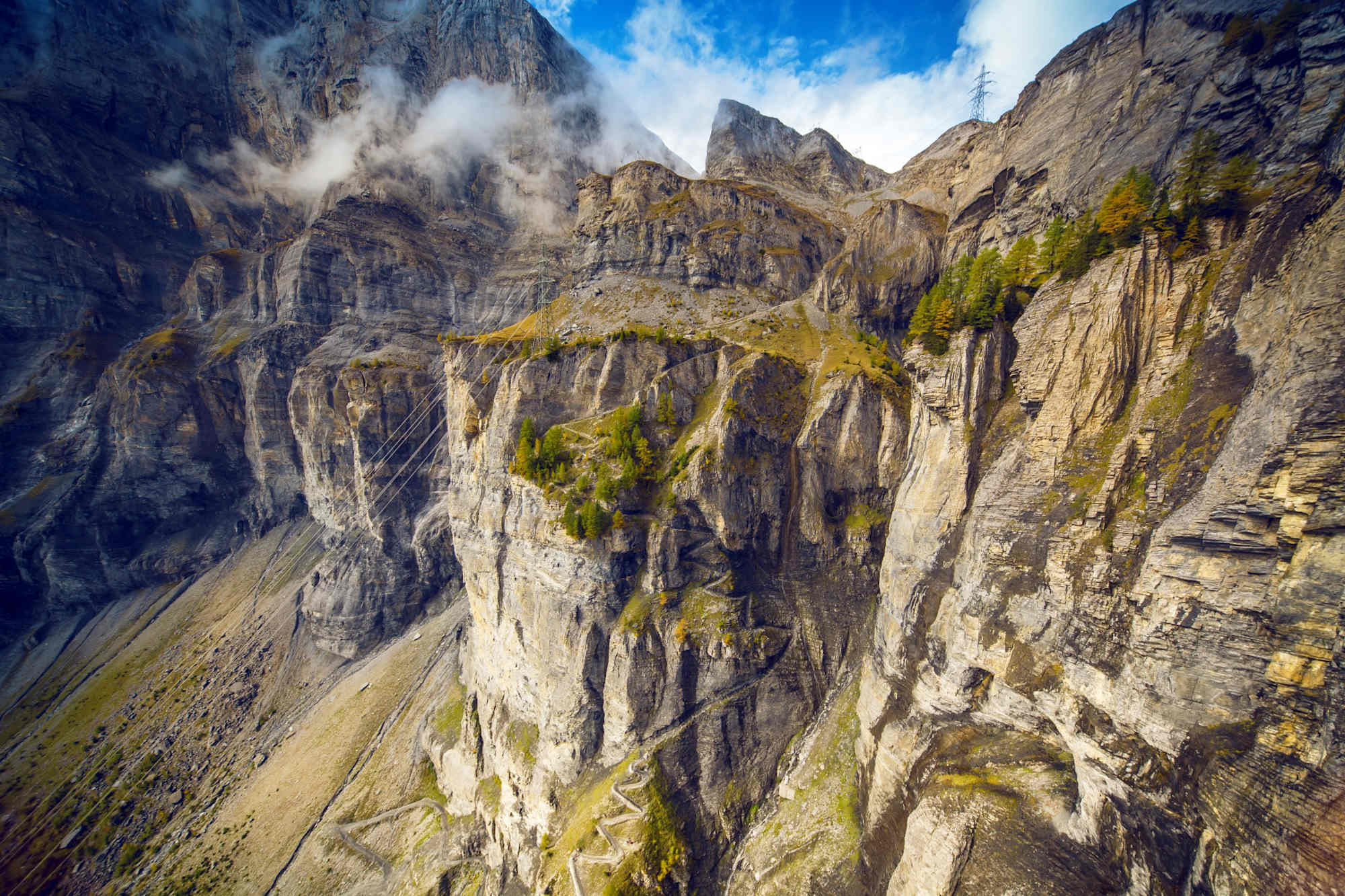 Die beeindruckende Gemmiwand oberhalb von Leukerbad