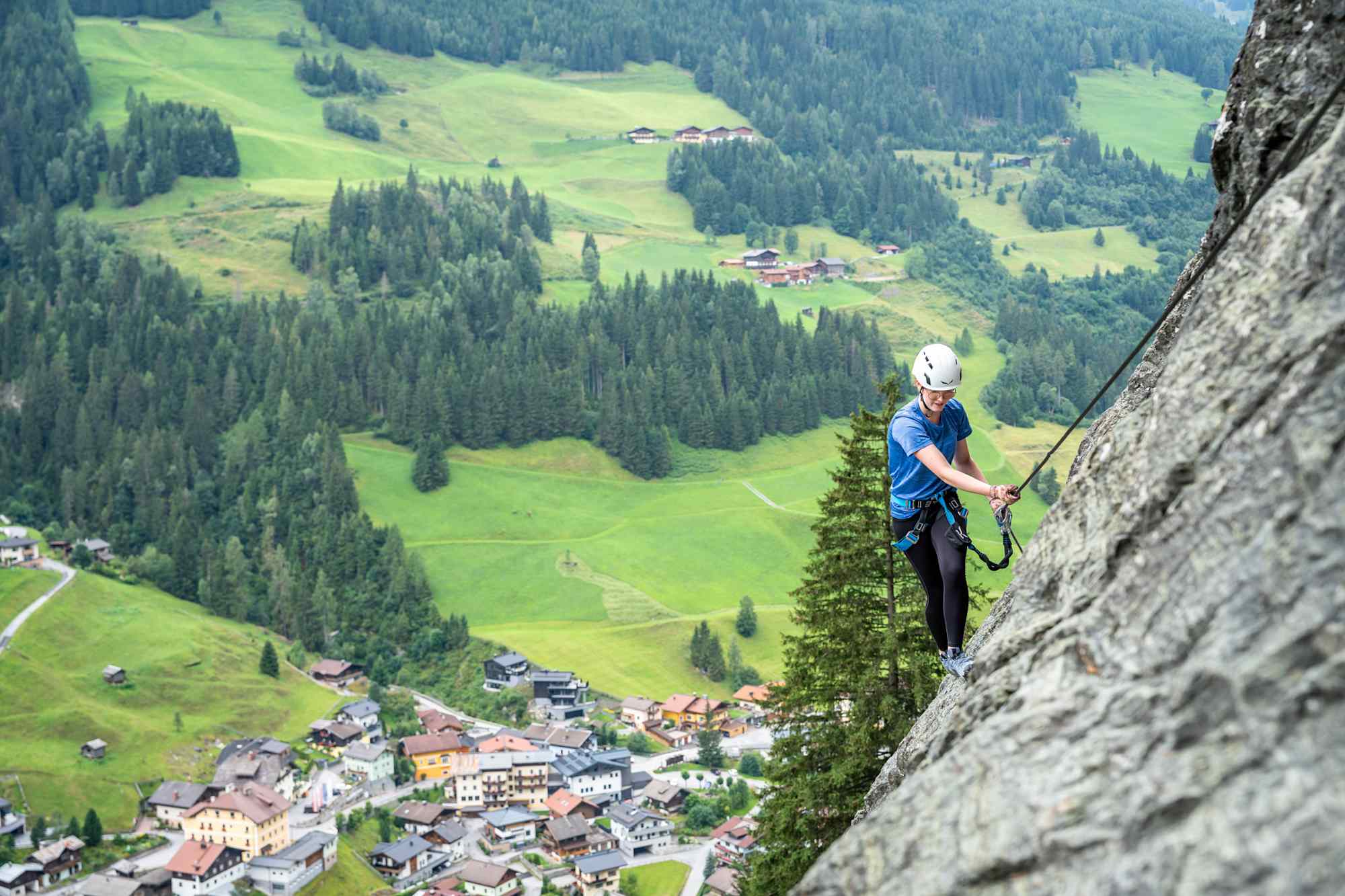 Im Klettersteig Franzl oberhalb von Hüttschlag