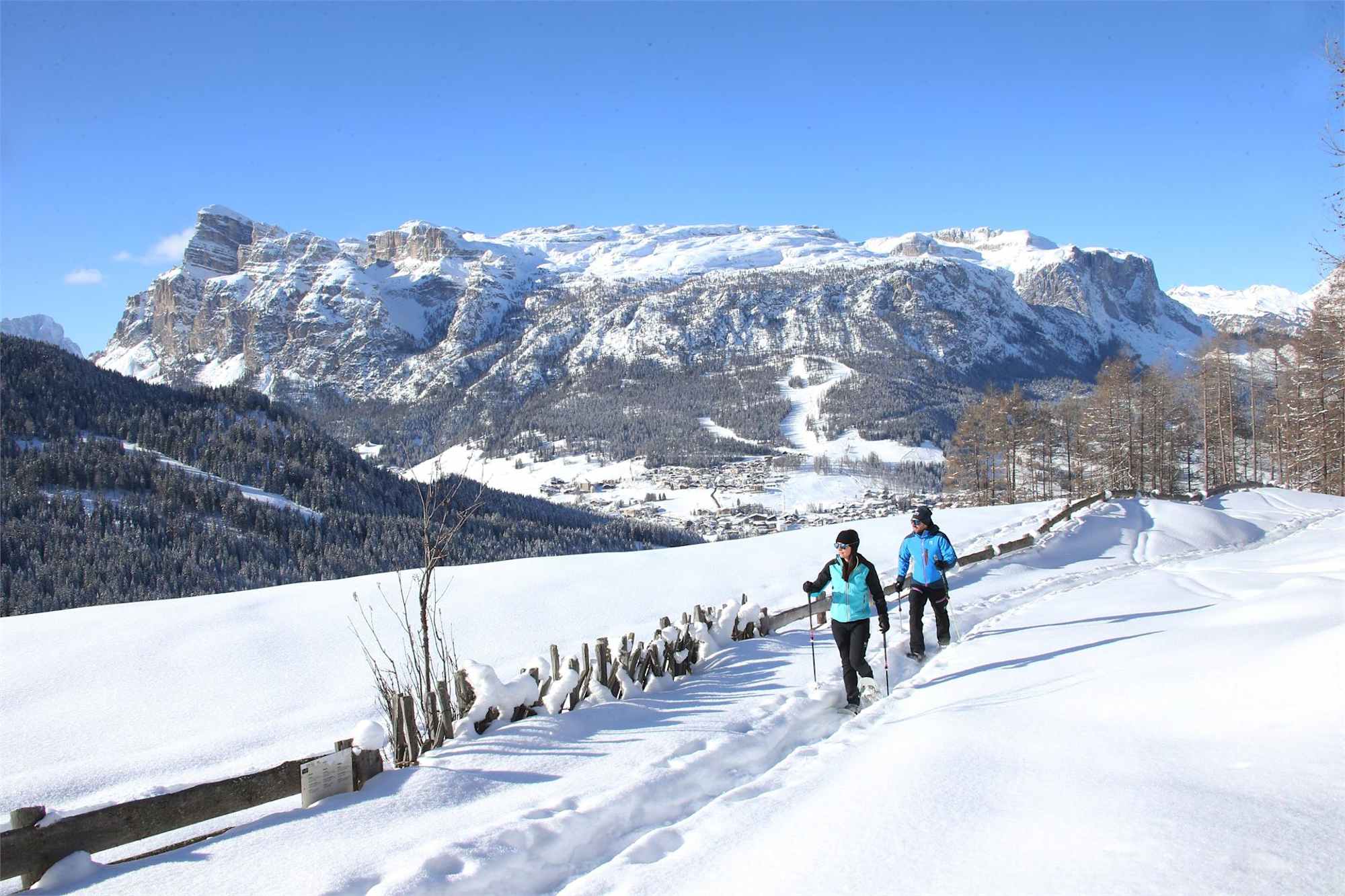 Winterwanderung auf dem Lärchenweg