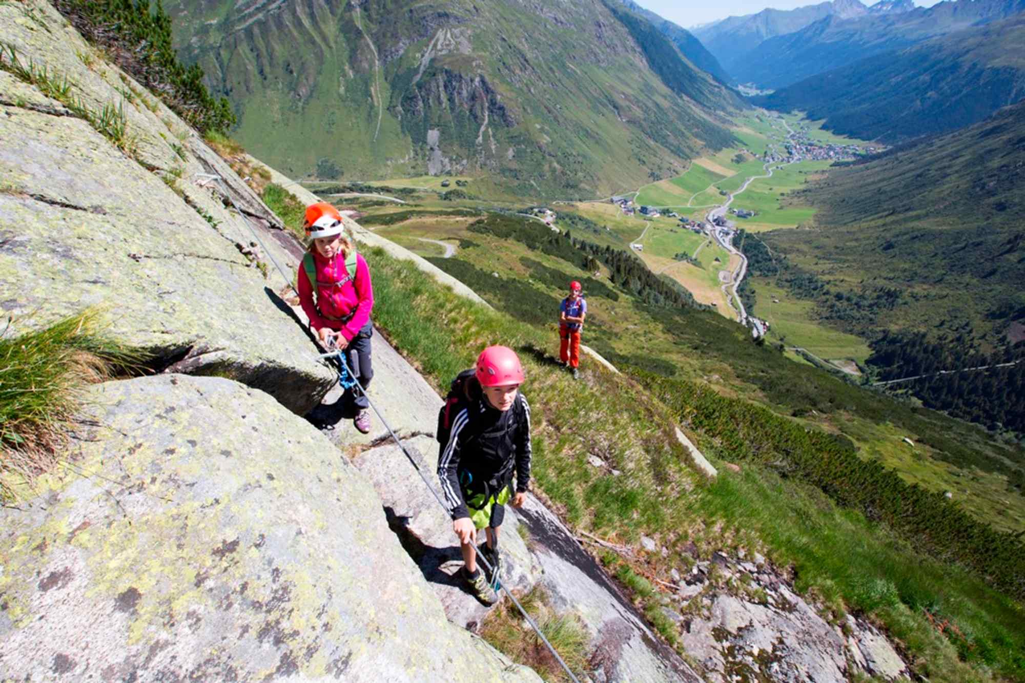 Am Familienklettersteig Little Ballun