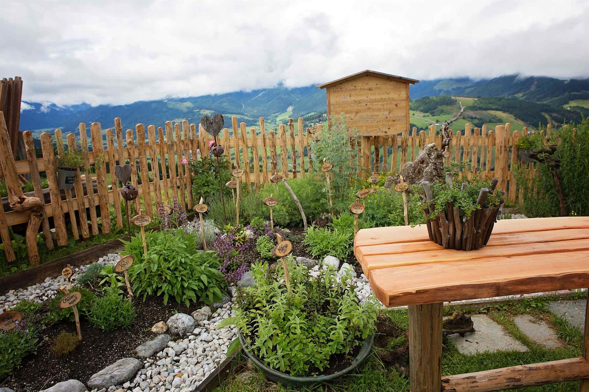 Wastlalm Kräutergarten