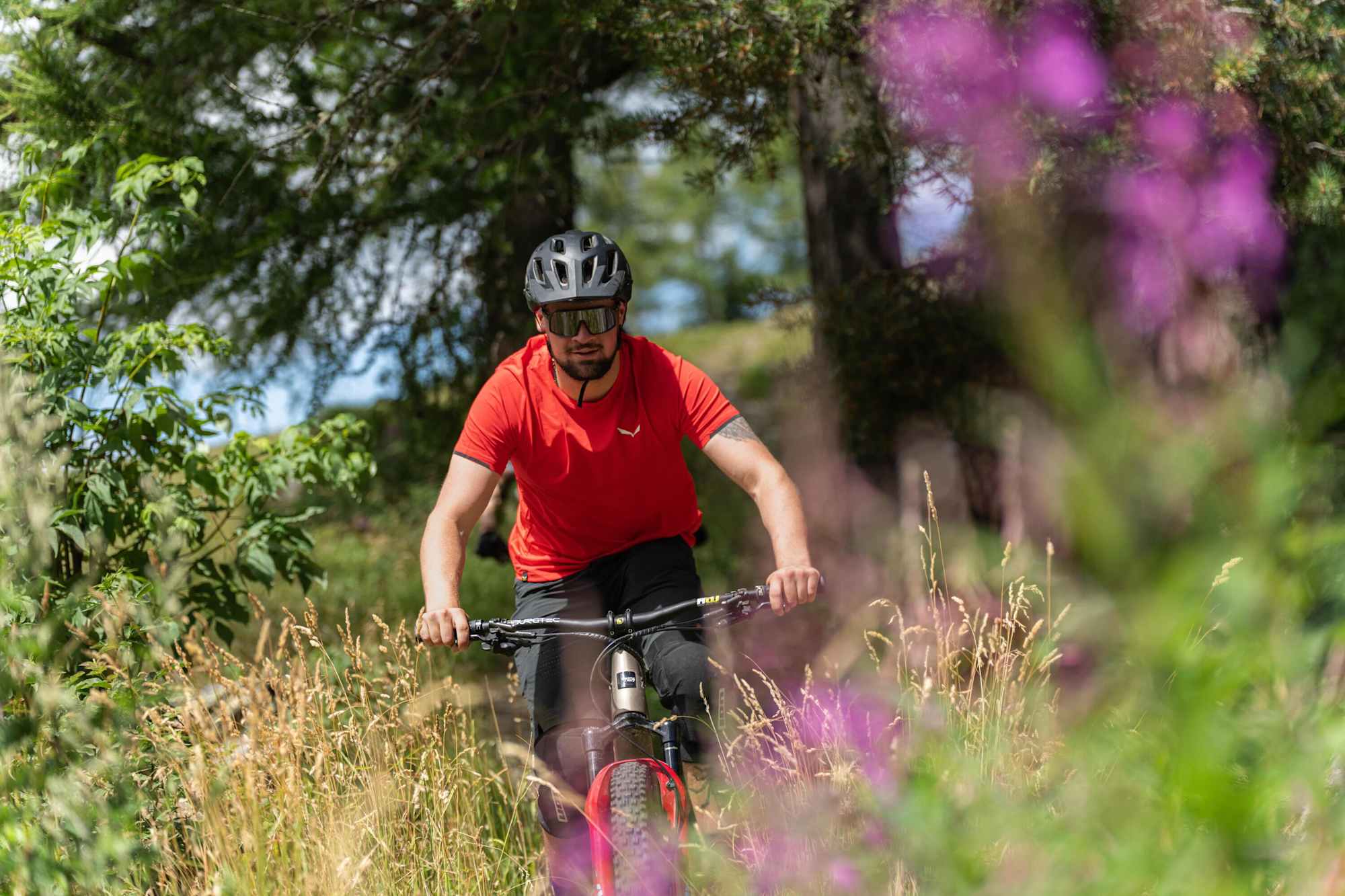 Mit dem Bike durch das Saastal
