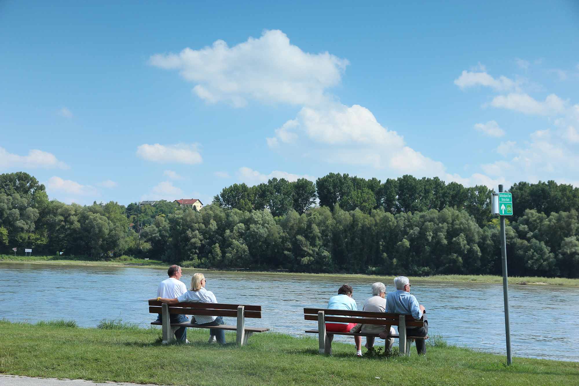 Erste Reihe fußfrei mit Blick auf die Donau