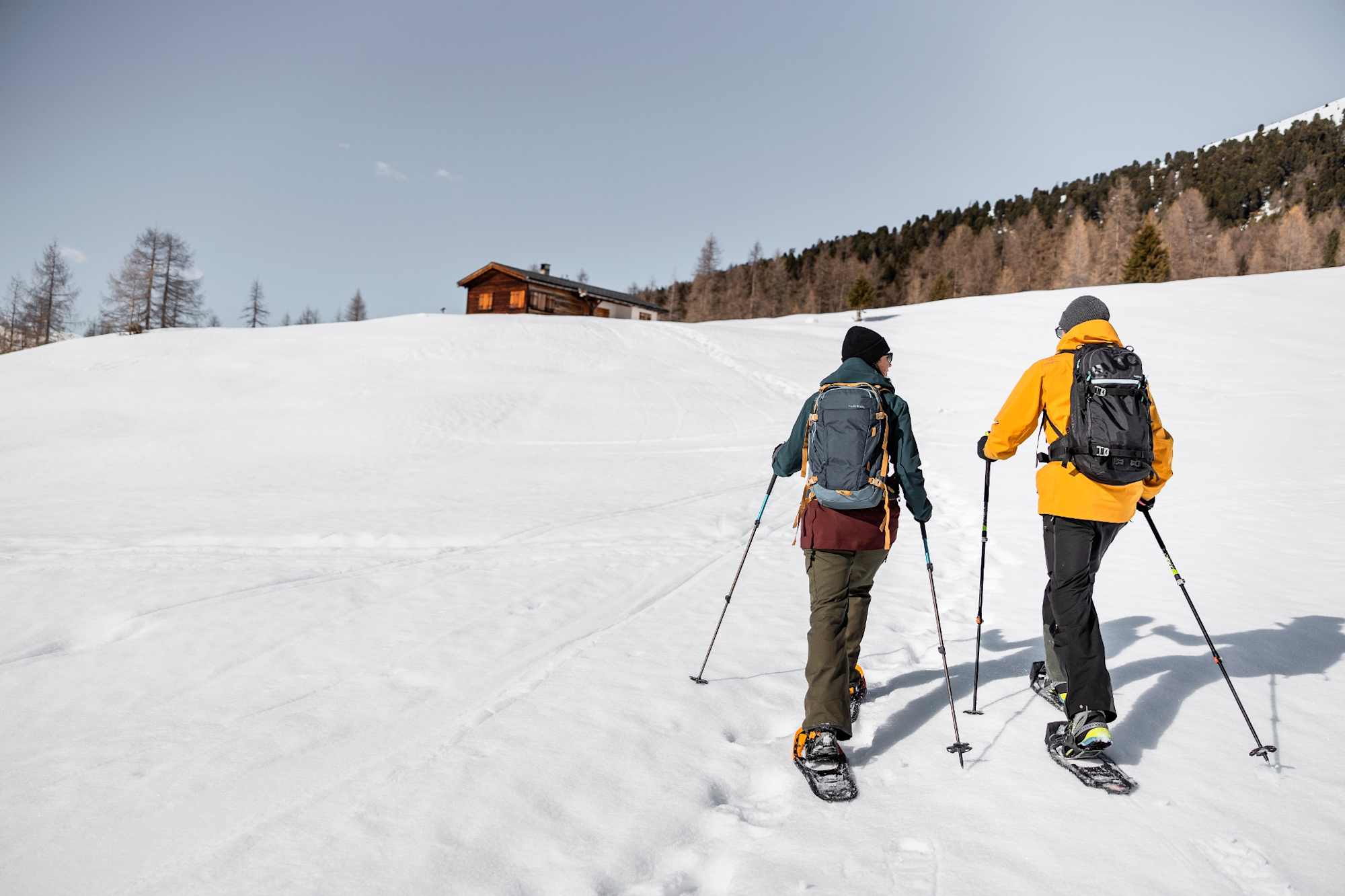 Auf dem Schneeschuhtrail an der Pischa-Seilbahn