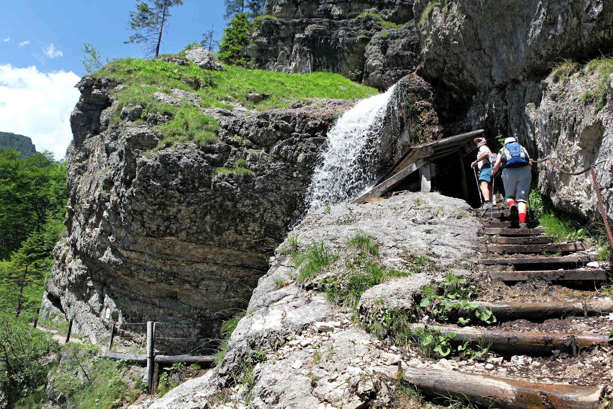Auf alten Schmugglerpfaden zum Staubfall
