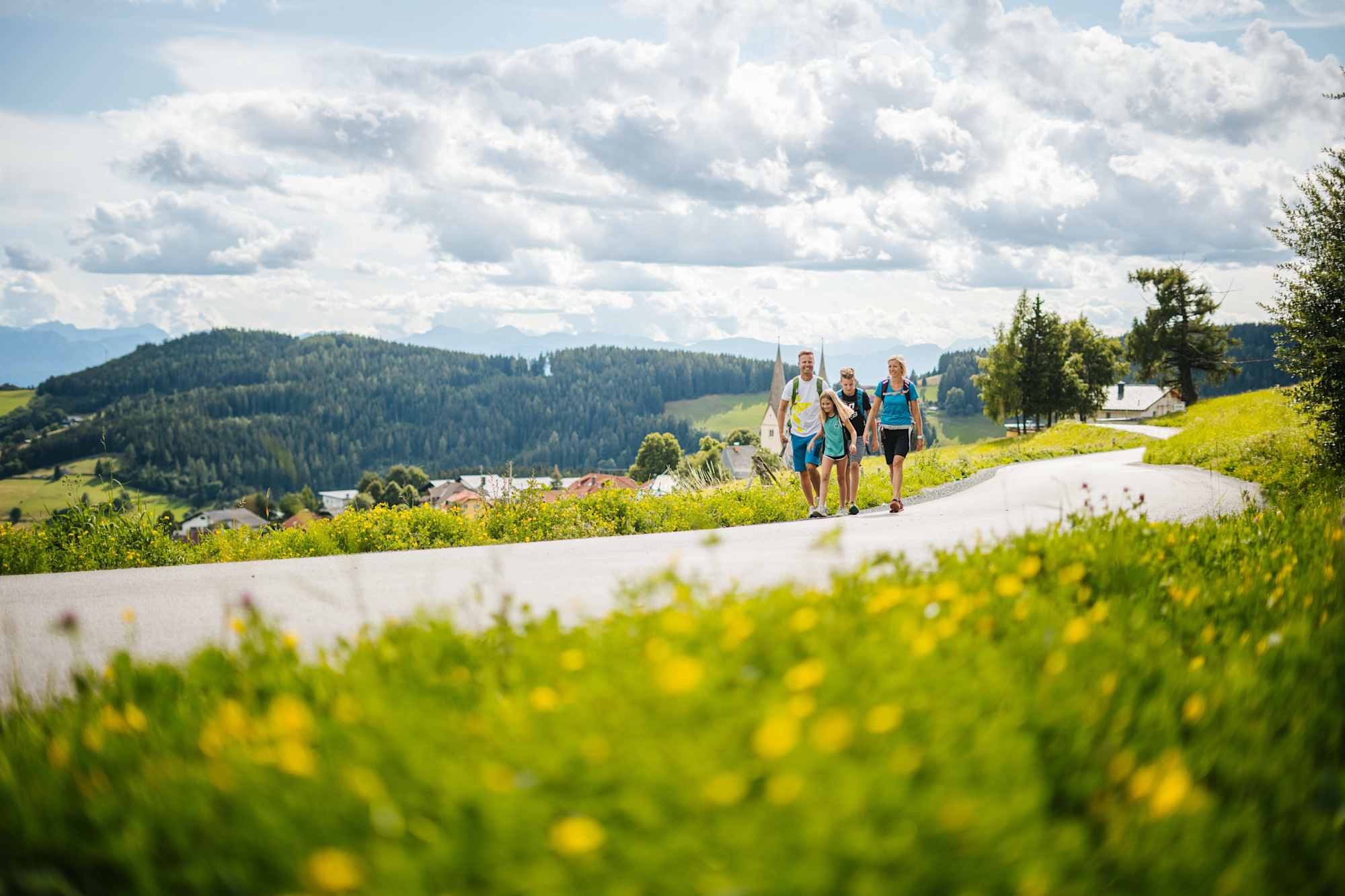 Unterwegs am Panoramaweg Diex