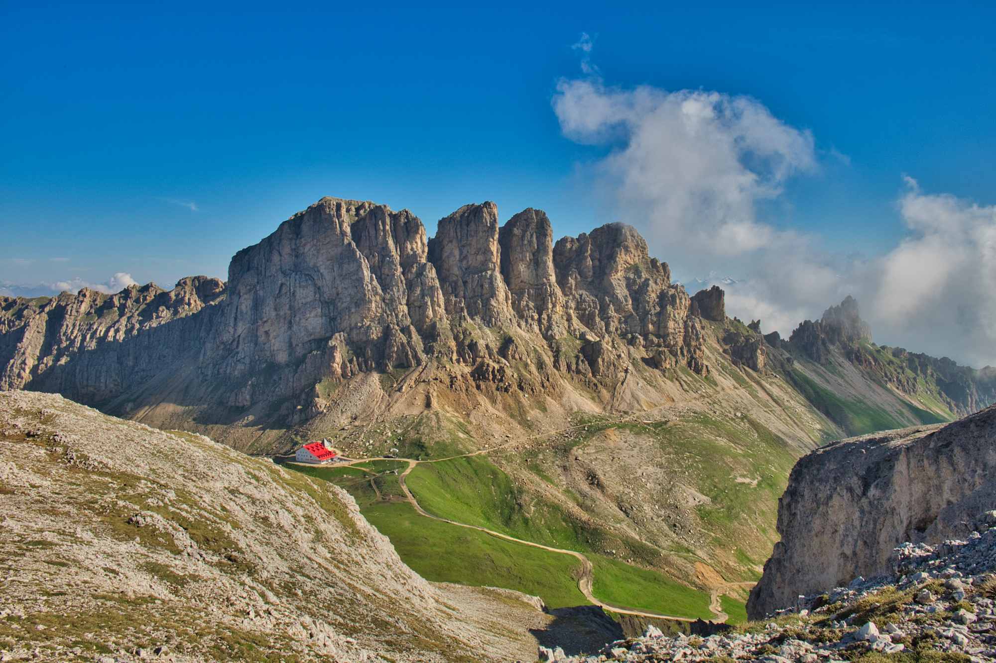 Blick vom Molignonpass zur Hütte
