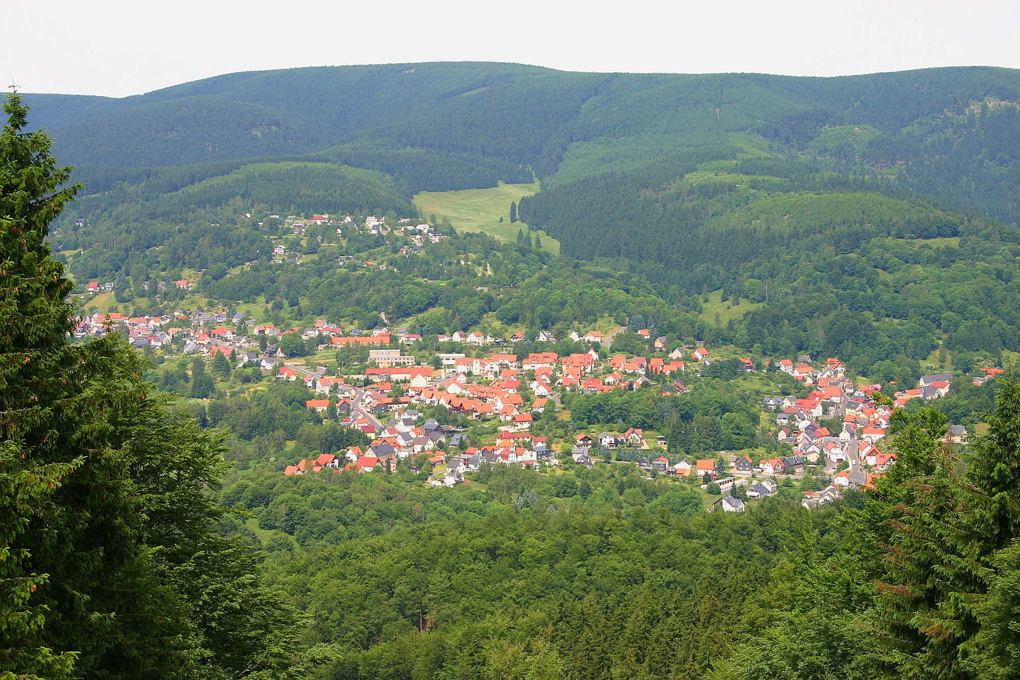 Blick auf Goldlauter vom Salzberg