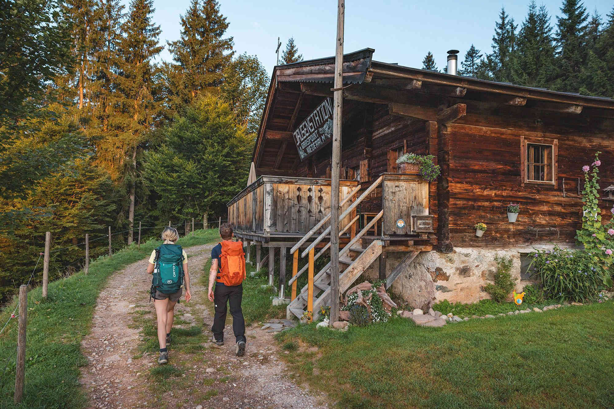 Kaiserkrone, Etappe 1, Jausenstation Niederalm
