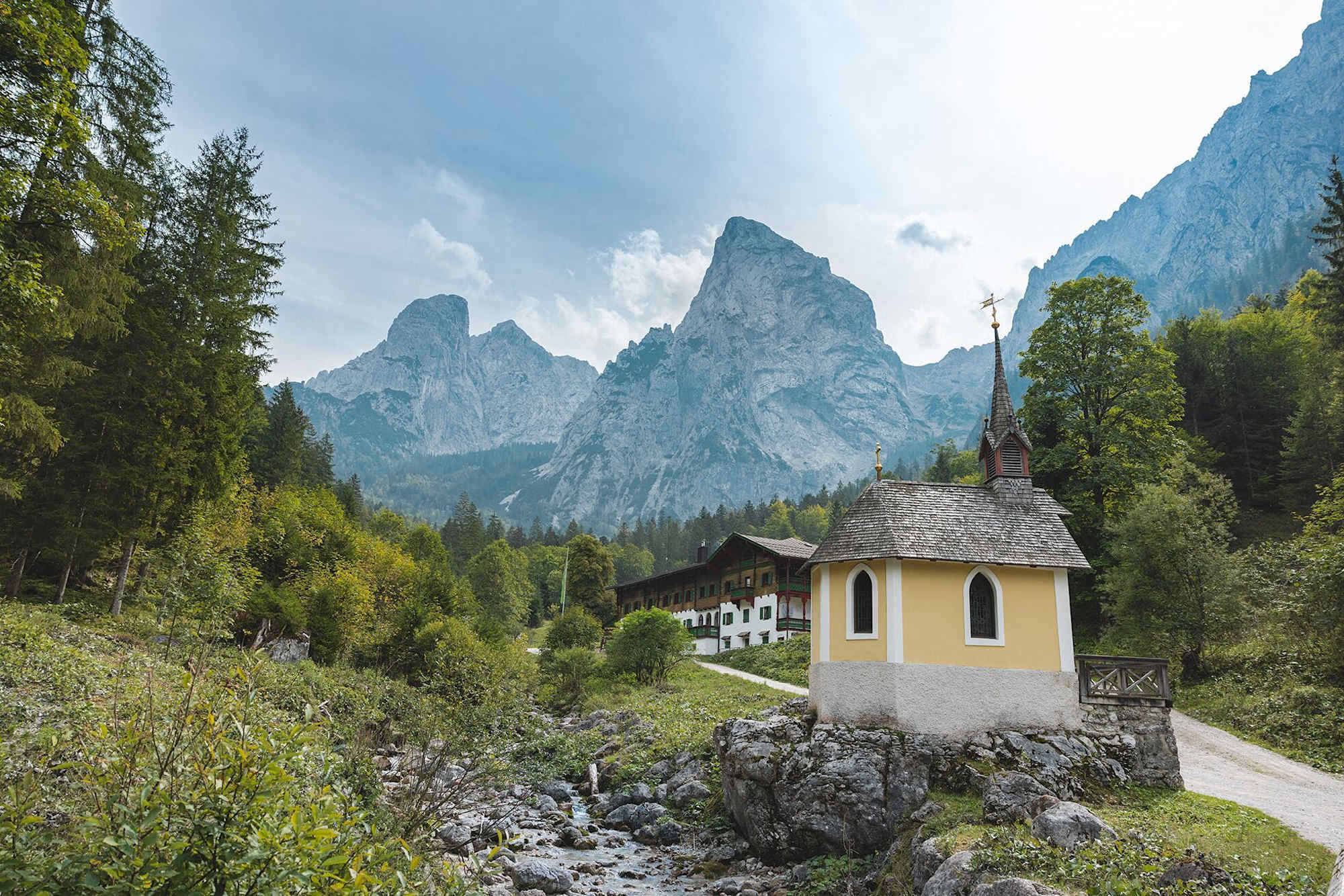 Kaiserkrone, Etappe 3, Anton-Karg-Haus mit Kapelle