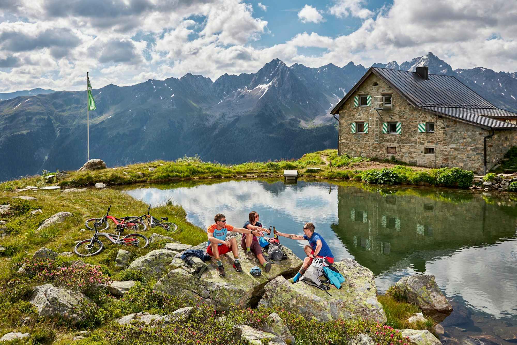 Rast bei der Friedrichshafener Hütte