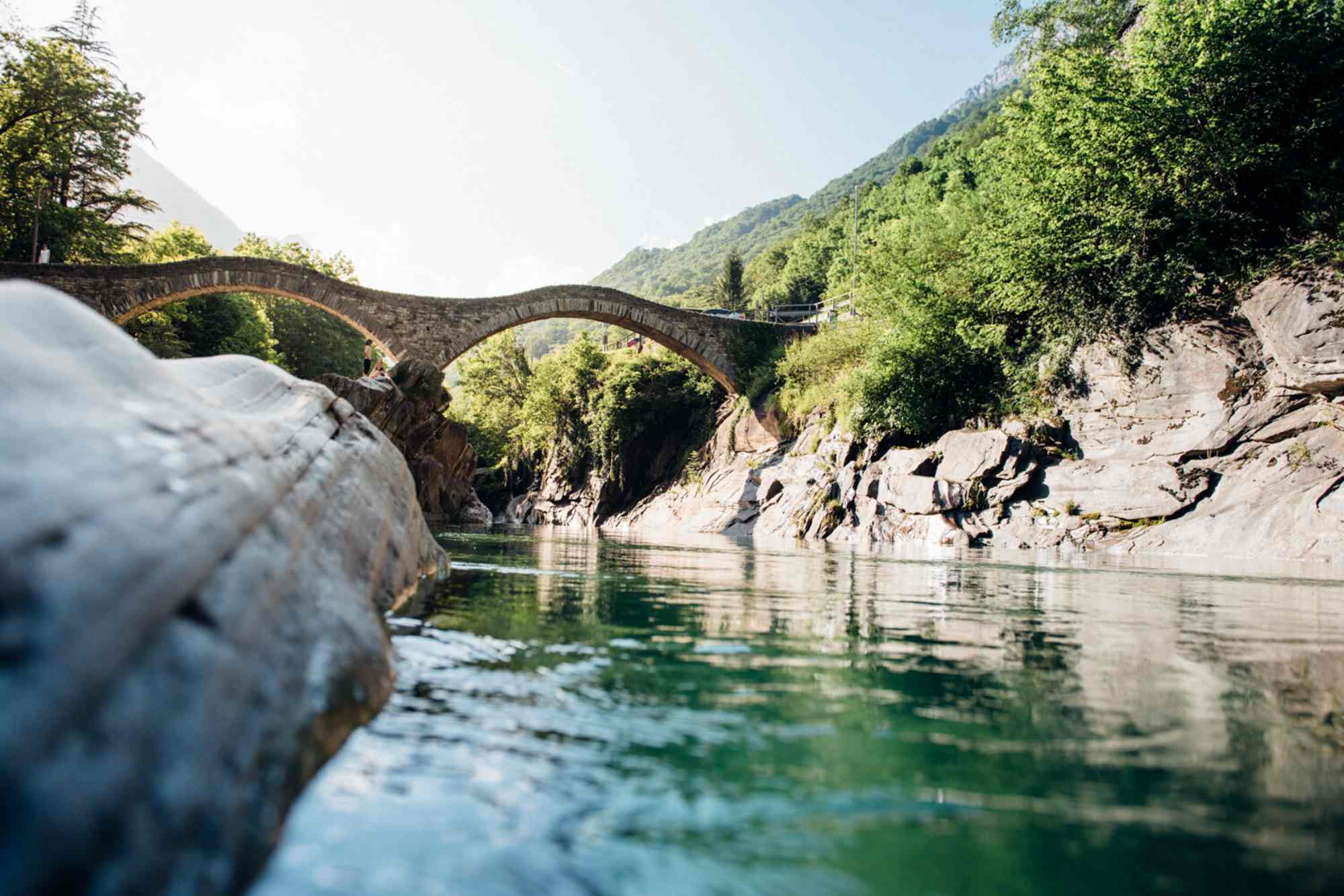 Steinbrücke bei Lavertezzo