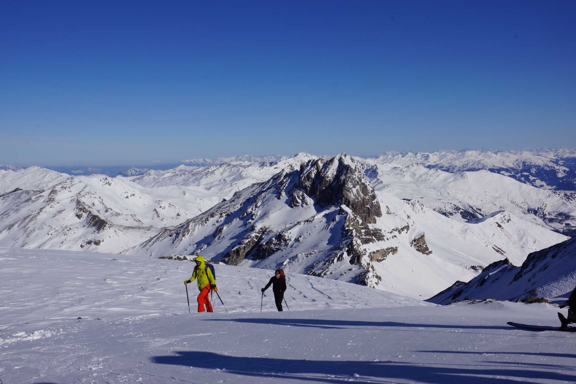 Am Gipfelplateau des Geier