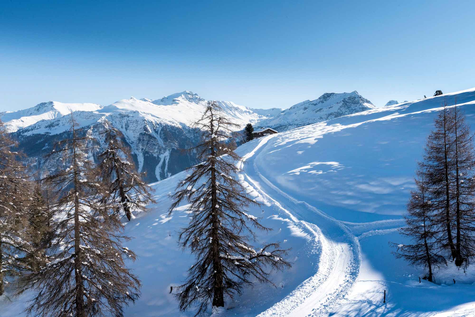 Tolle Panoramasicht vom Winterwanderweg