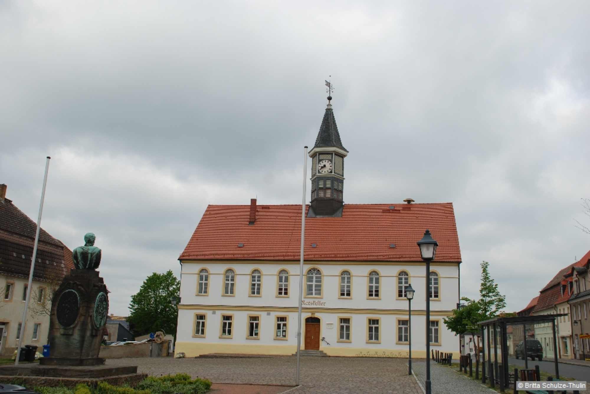 Ausgangspunkt: Bushaltestelle Schildau, Markt.