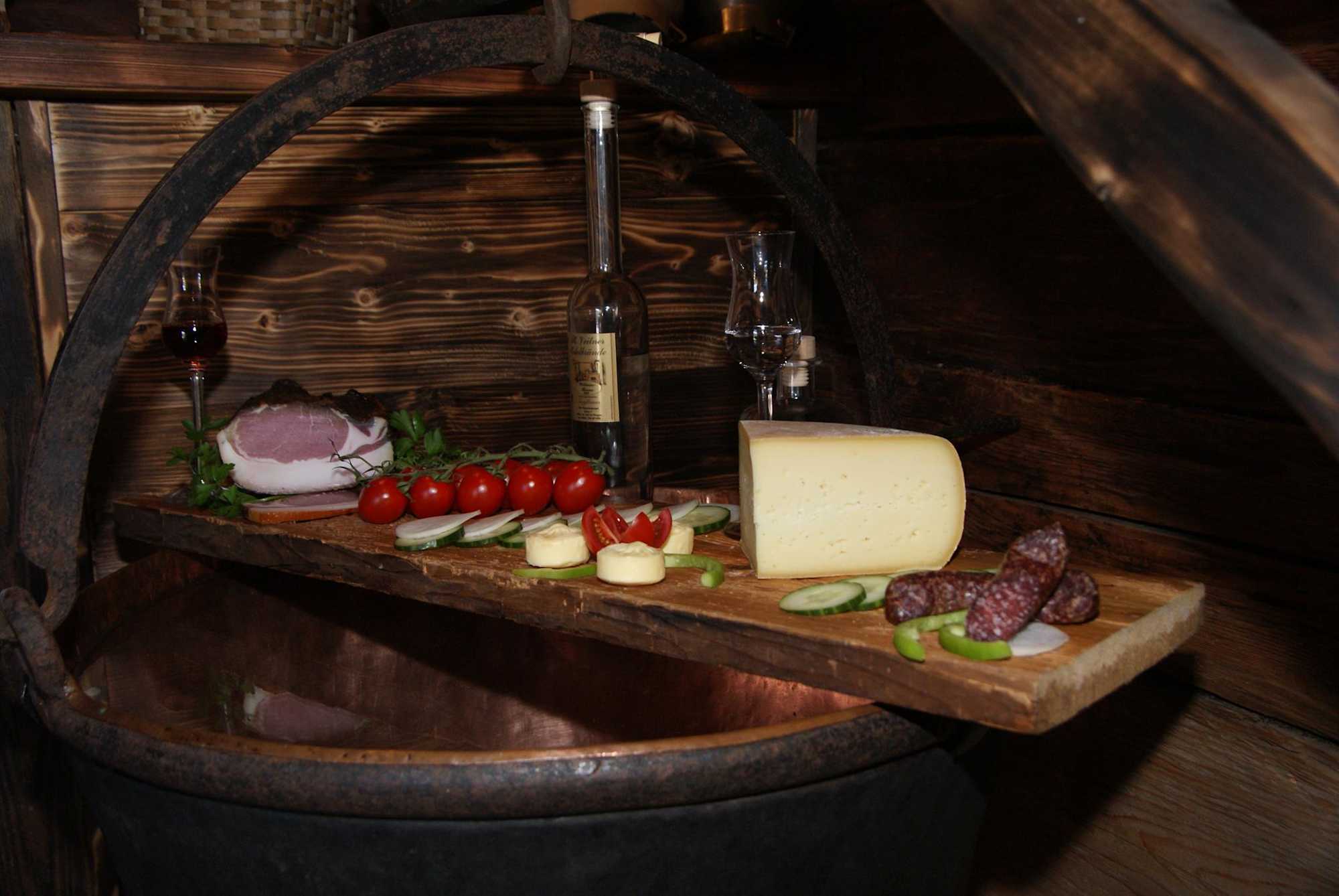Jause auf der Huberalm