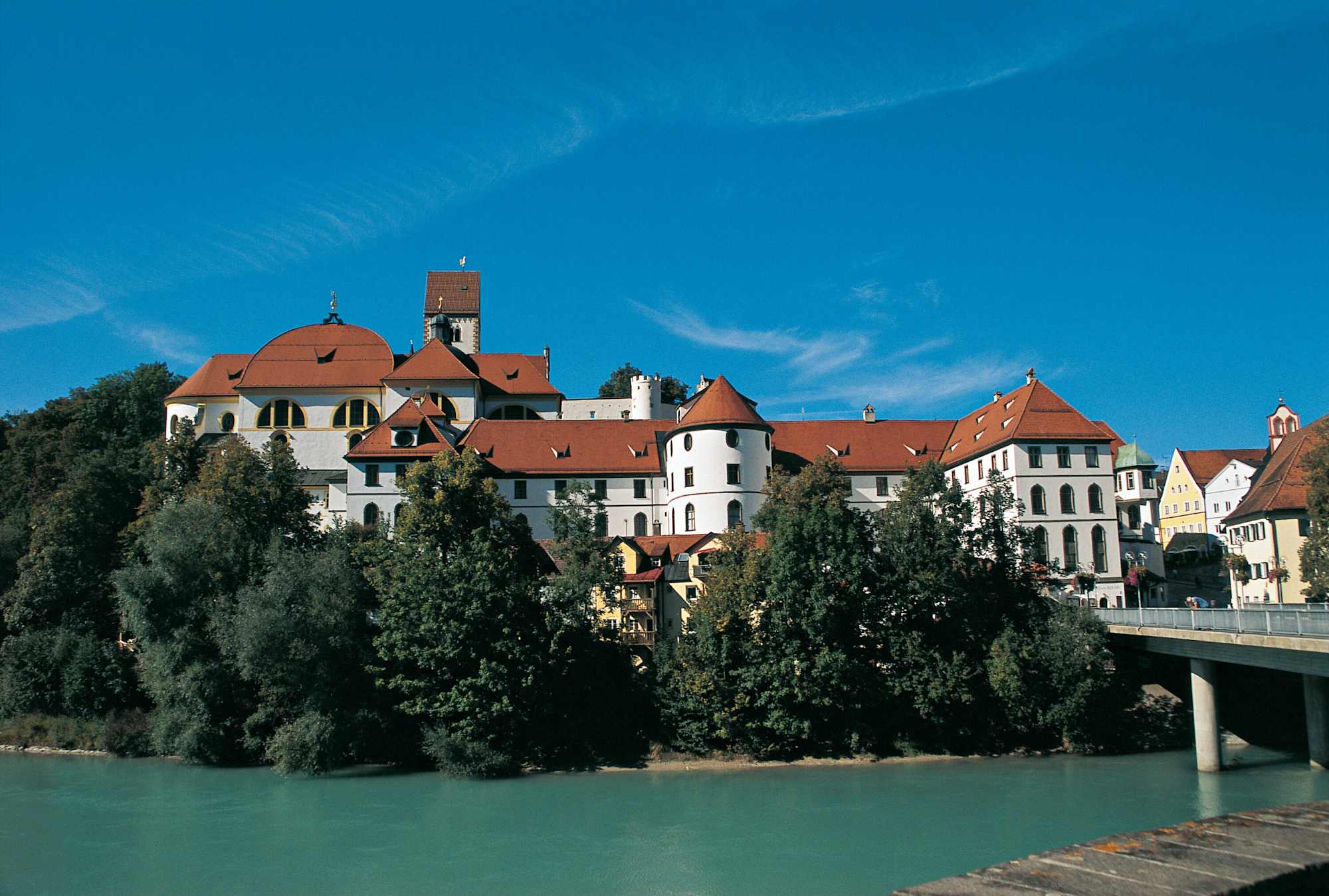 Ansicht von Füssen am Lechufer (Altes Schloss).