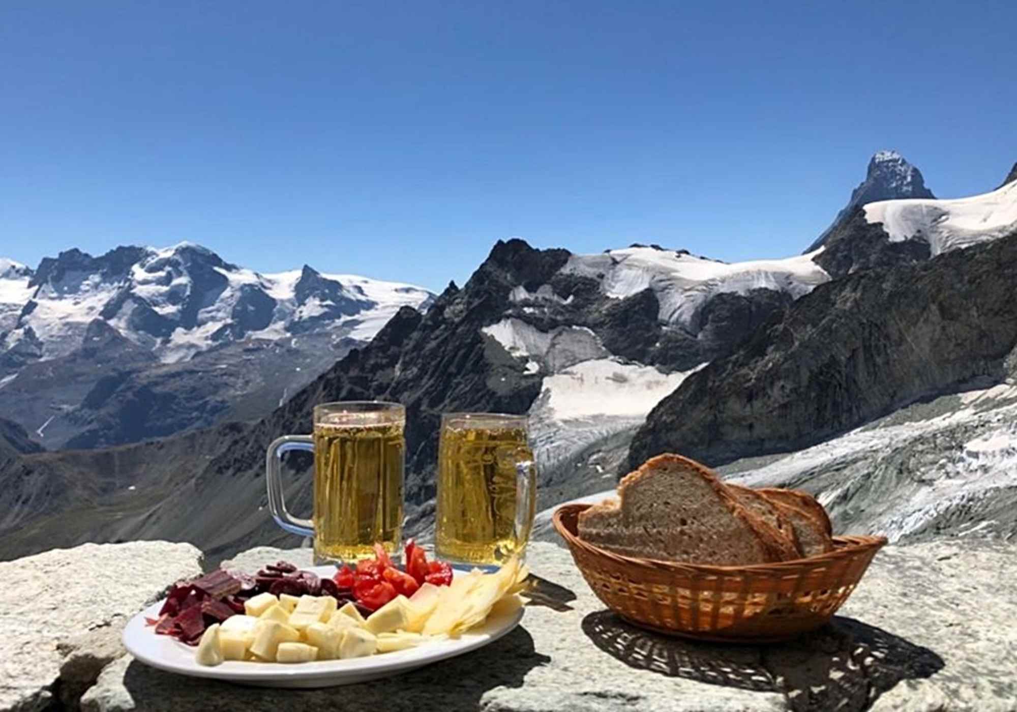 Rothornhütte
