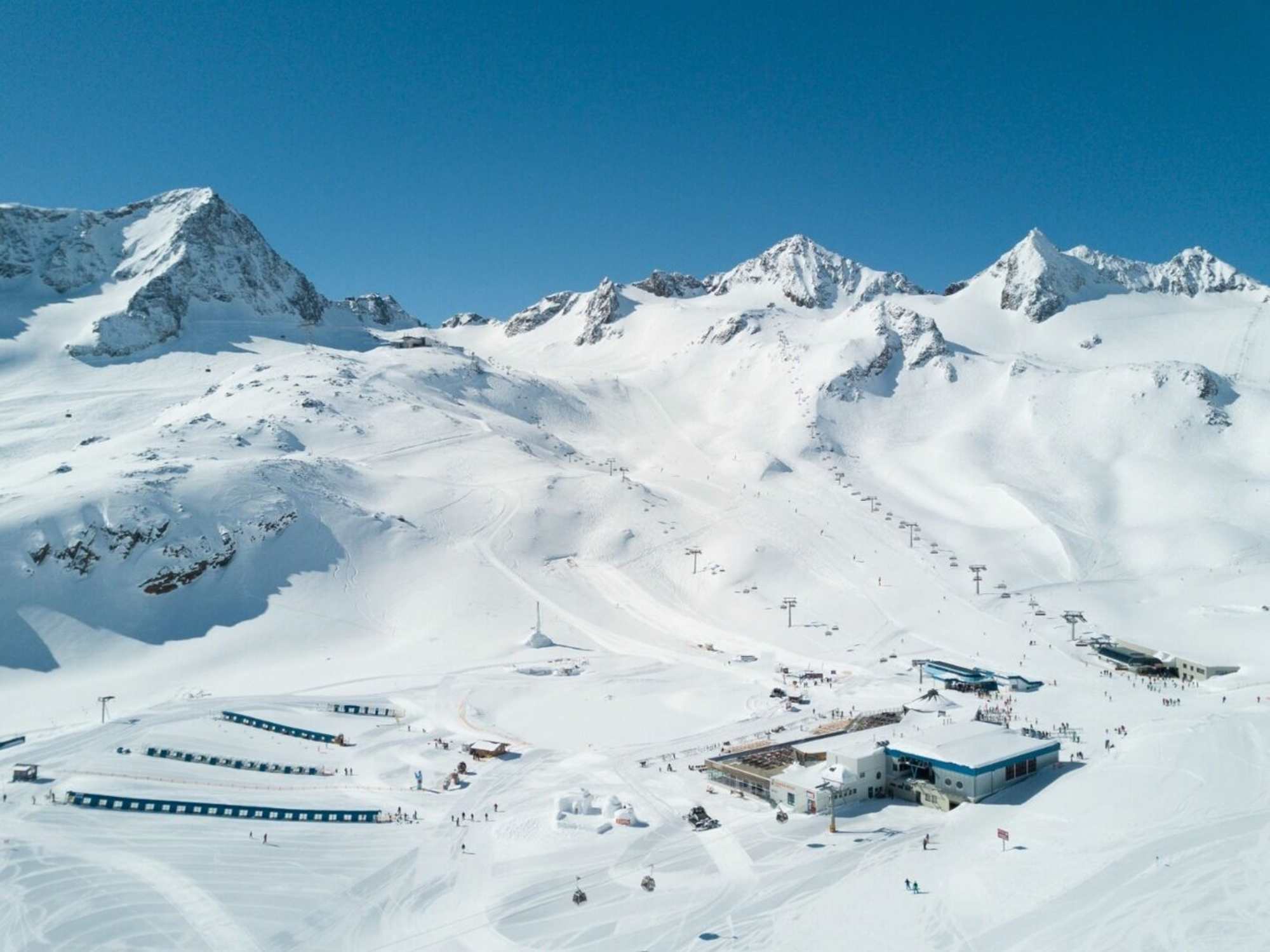 Höhenloipe am Stubaier Gletscher in Tirol