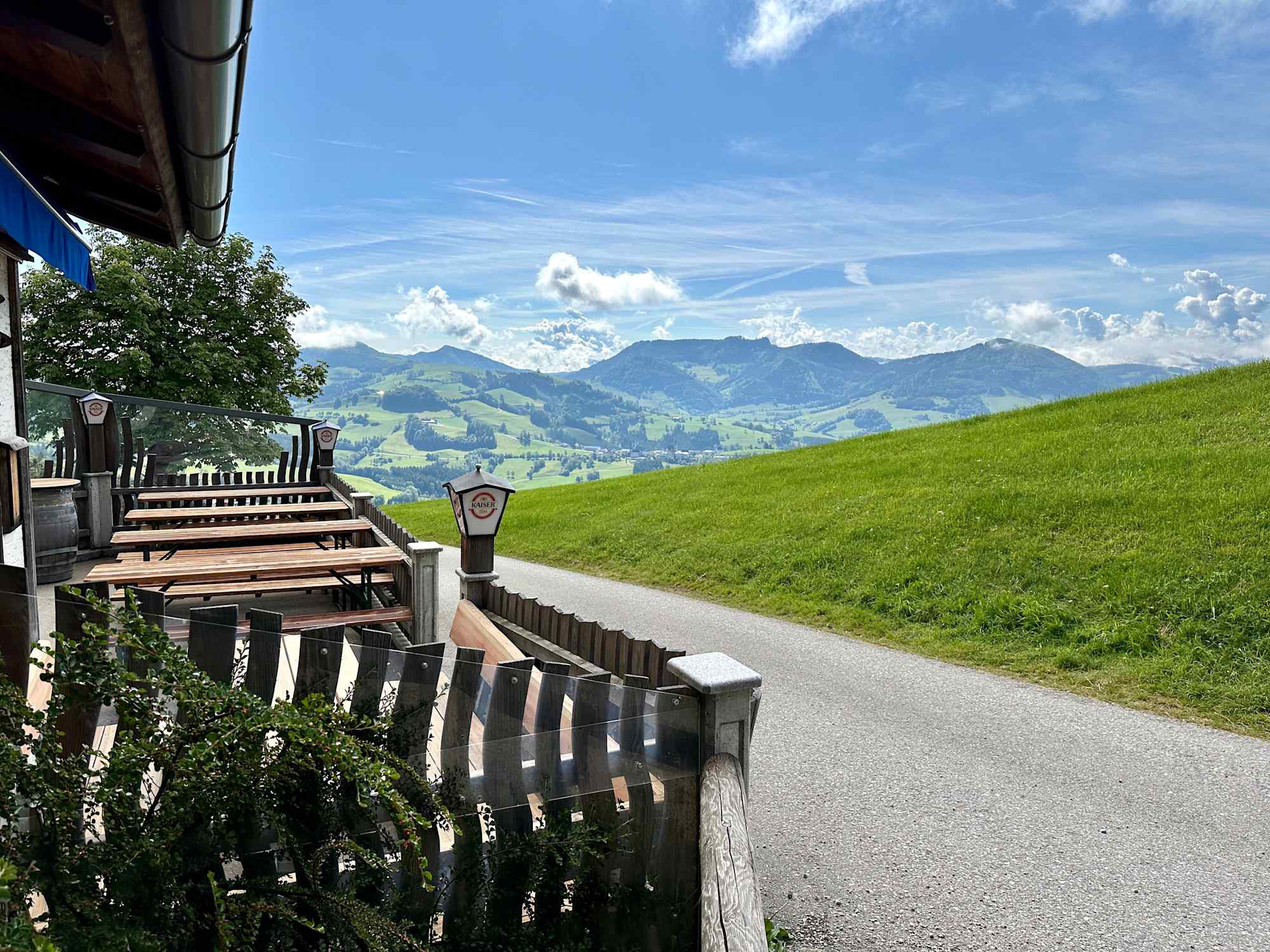 Blick von der Glasner Hütte im Nationalpark Kalkalpen auf die Oberösterreichischen Voralpen.