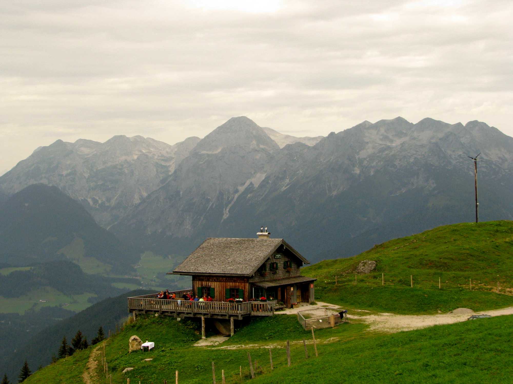 Die Mahdalm oberhalb von Annaberg-Lungötz