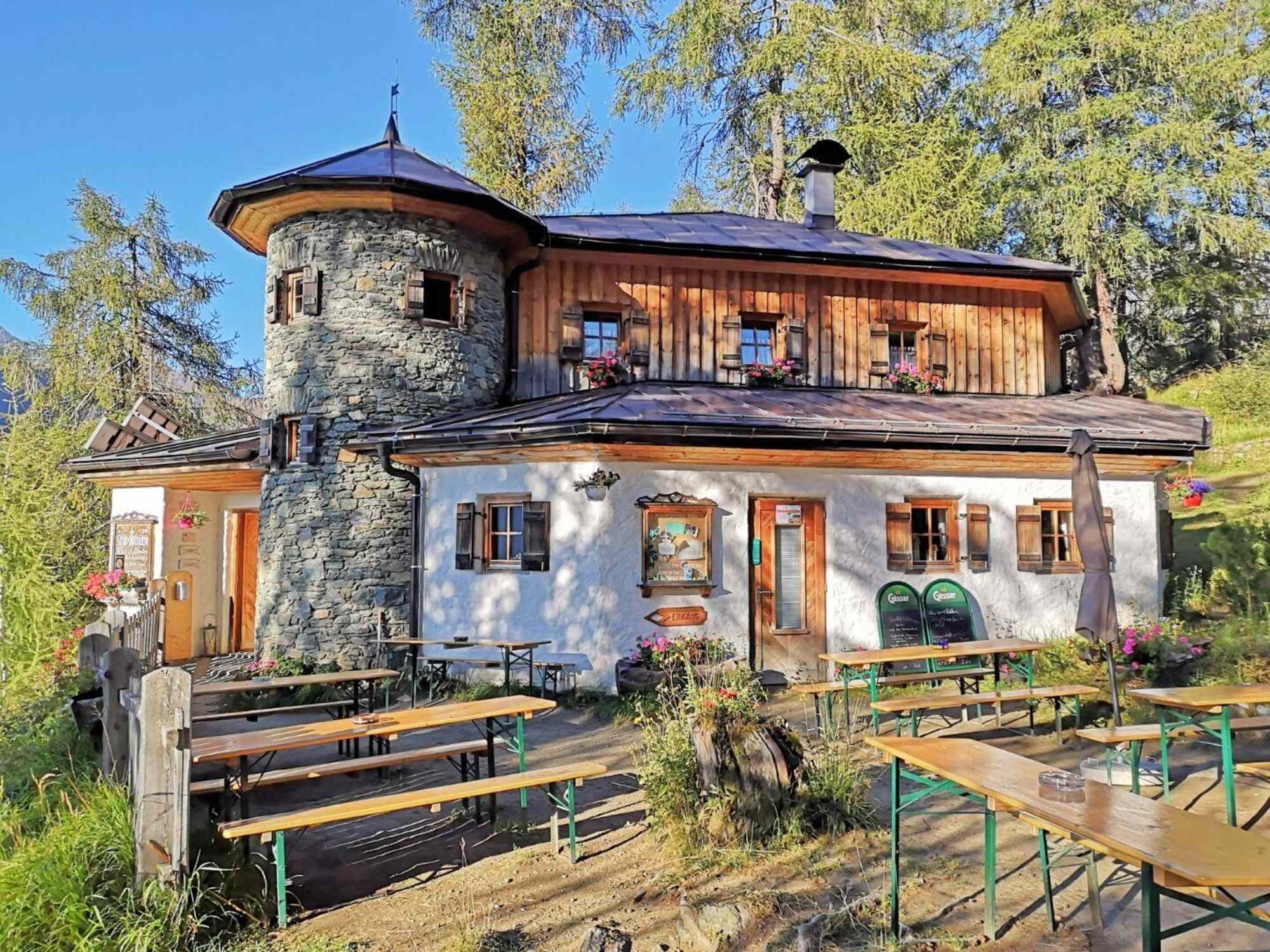 Die Stabanthütte im Sommer
