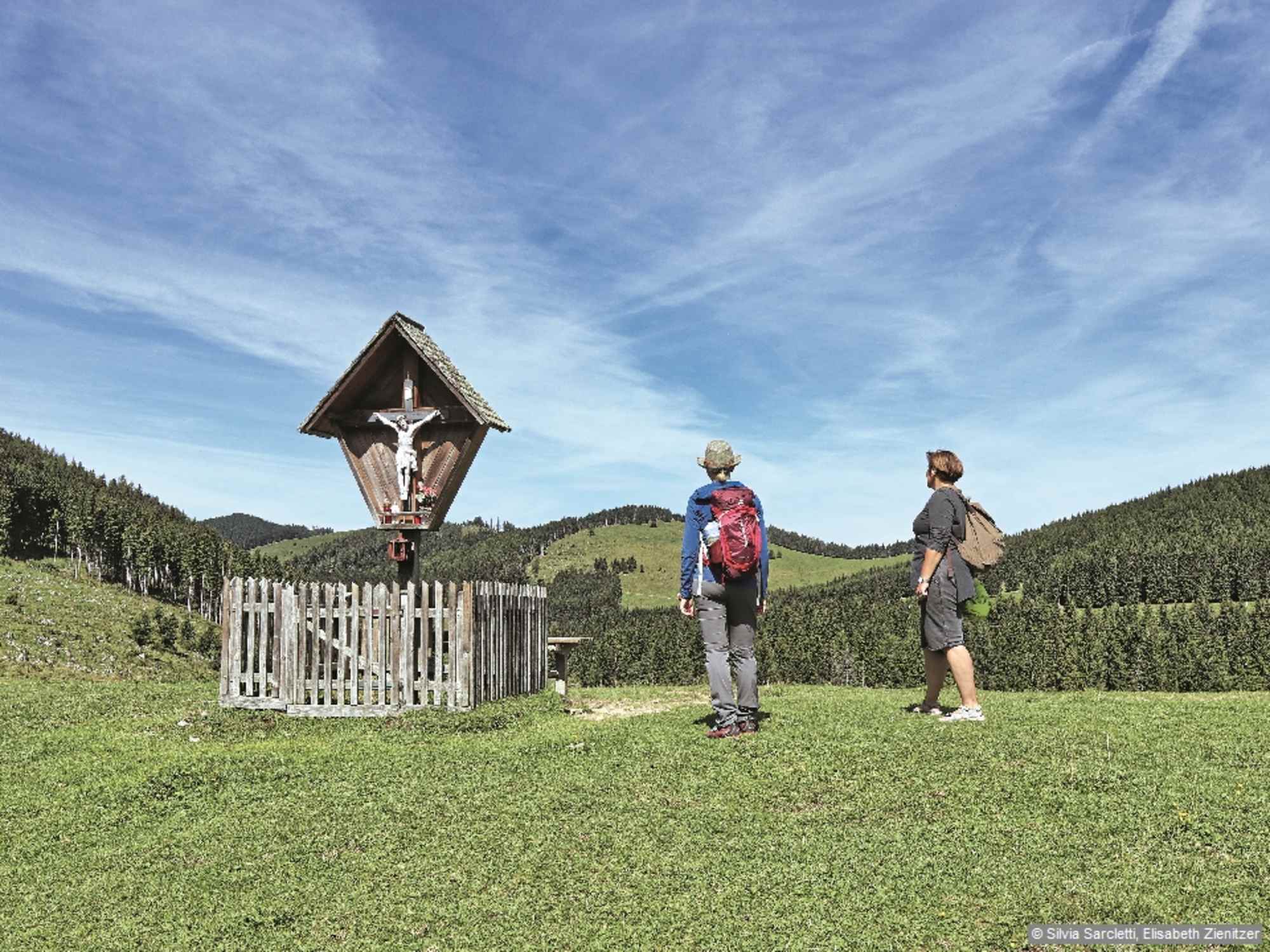 Das Schwoabauerkreuz. Diese Kreuze sind charakteristisch für die Almregion.