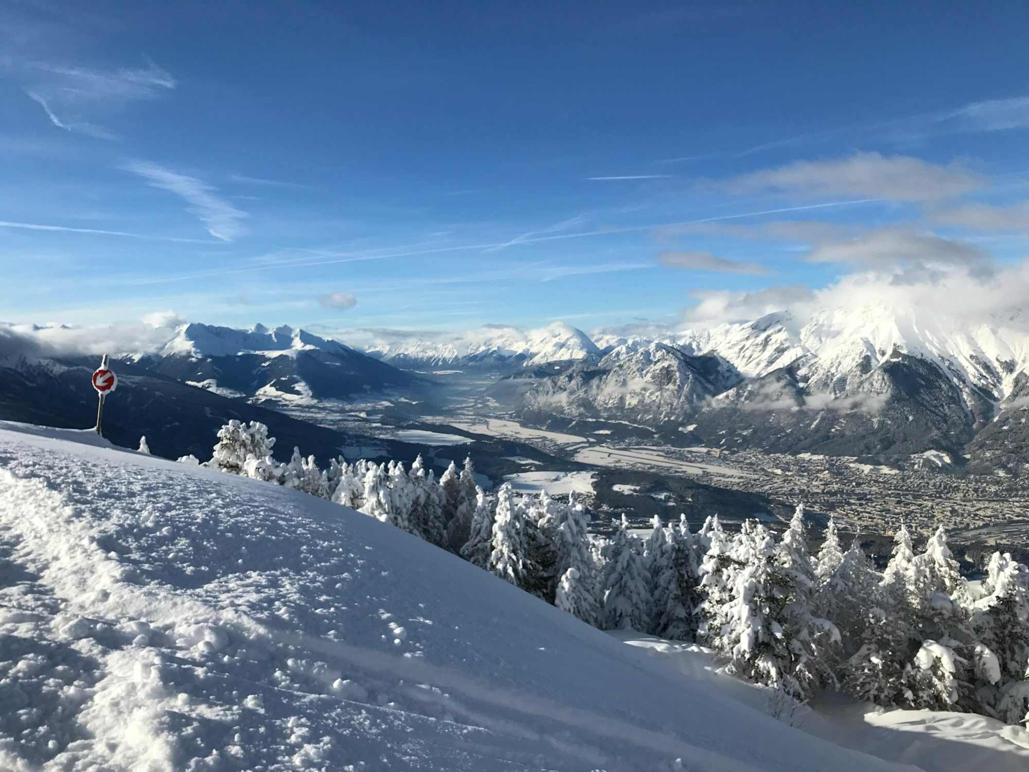 Aussicht ins Inntal beim Anstieg auf den Patscherkofel