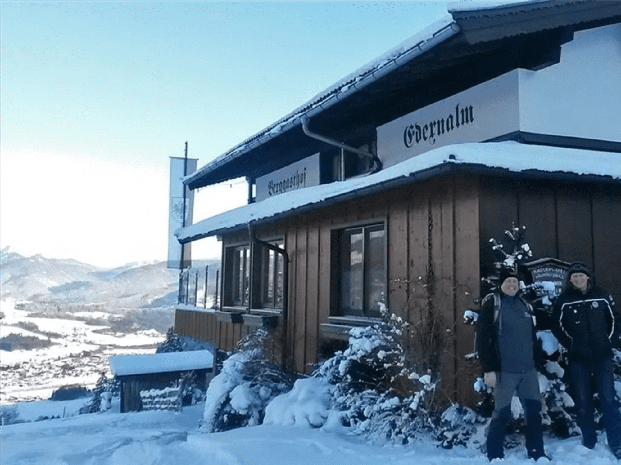 Schöne Aussicht vom Berggasthof Edernalm