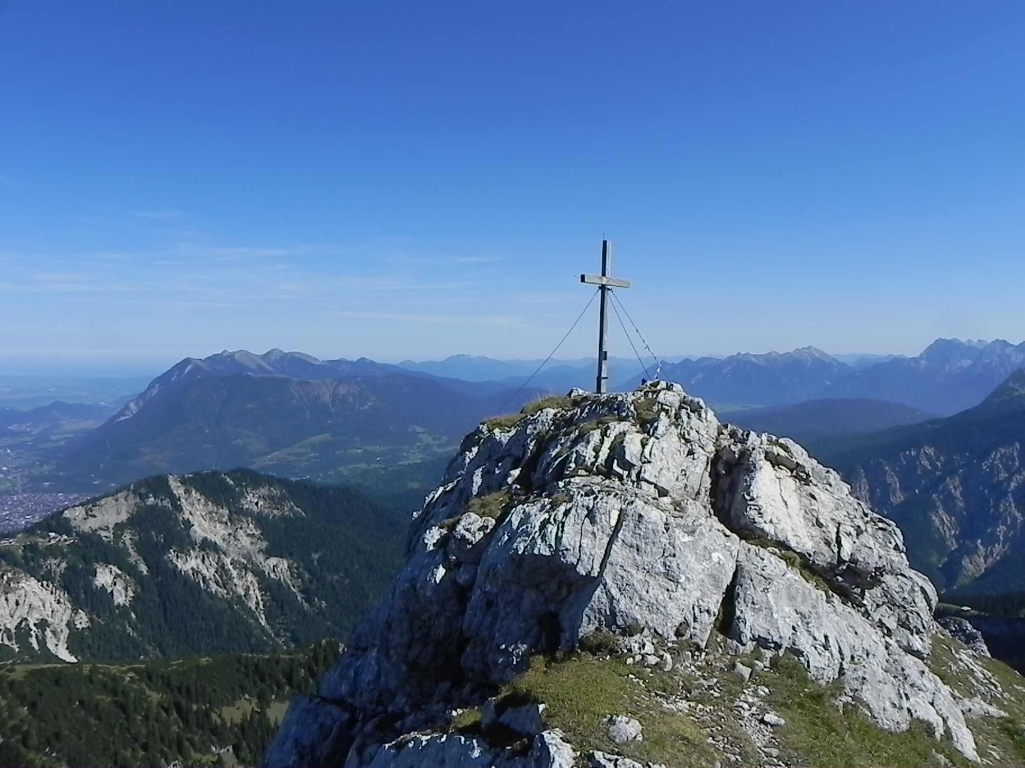 Gipfelkreuz am Bernadeinkopf
