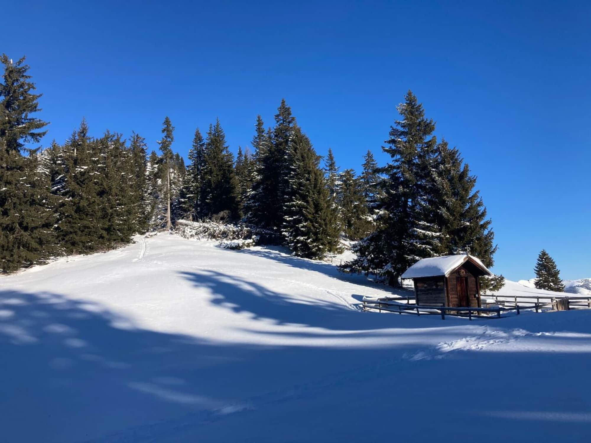 Am Arltörl steht eine kleine Kapelle
