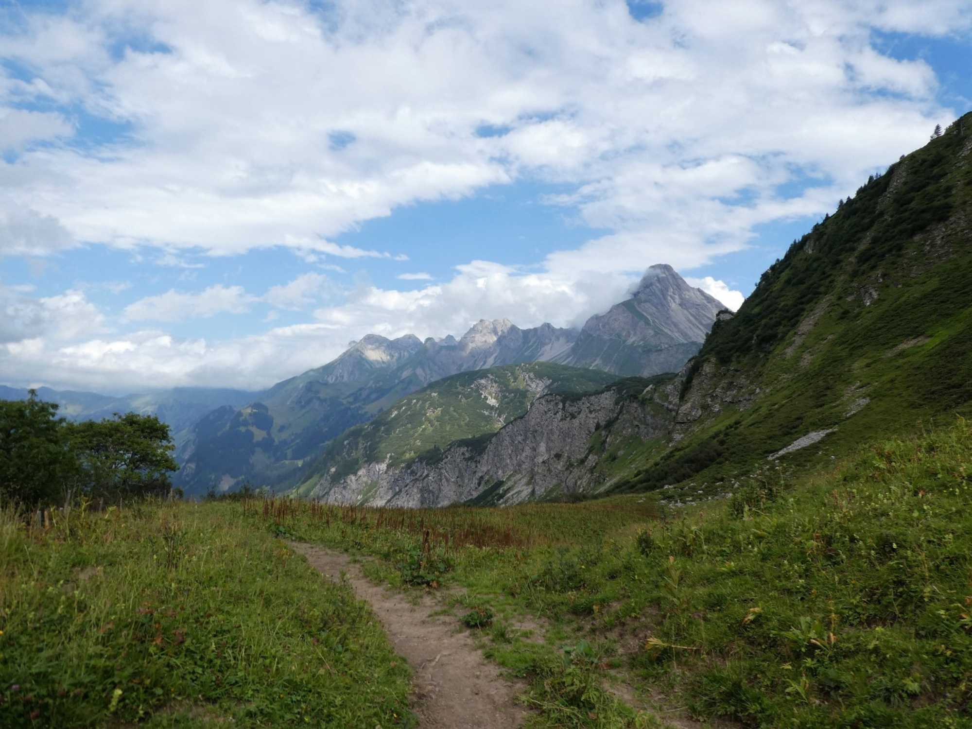 Abstieg ins Rappenalptal