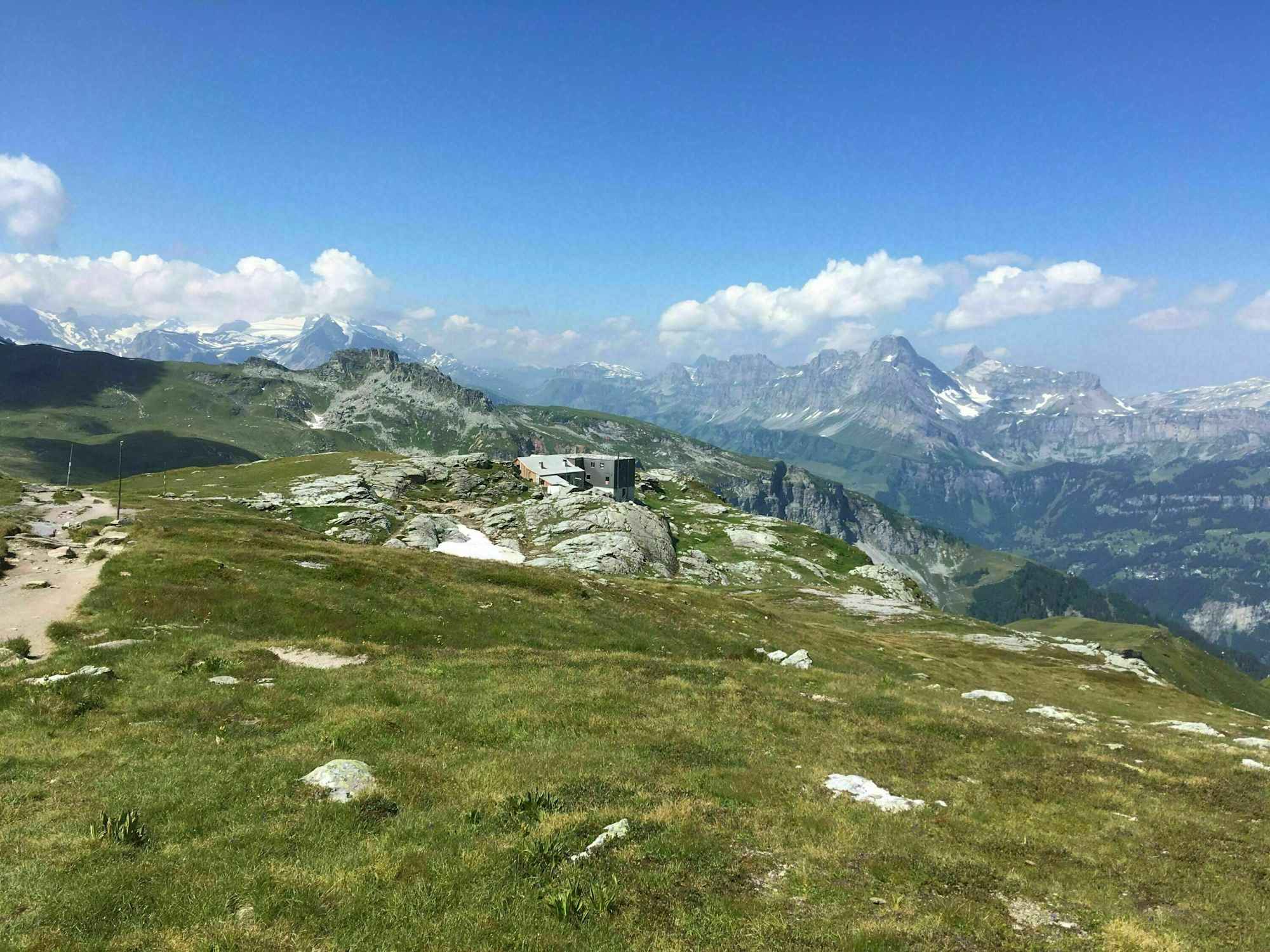 Die Leglerhütte dient als willkommene Einkehrmöglichkeit.